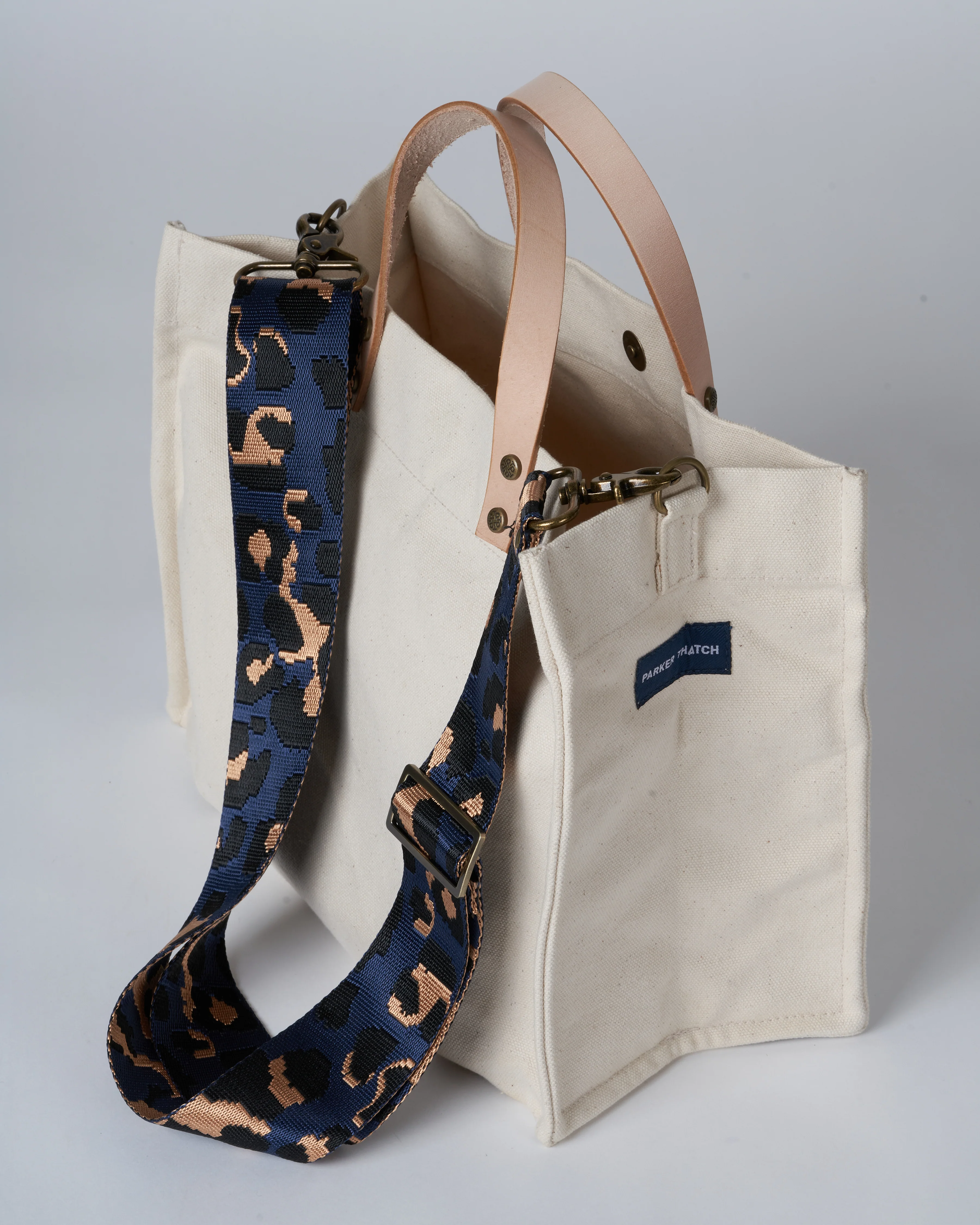 medium mimi - natural with navy leopard straps - Image 5