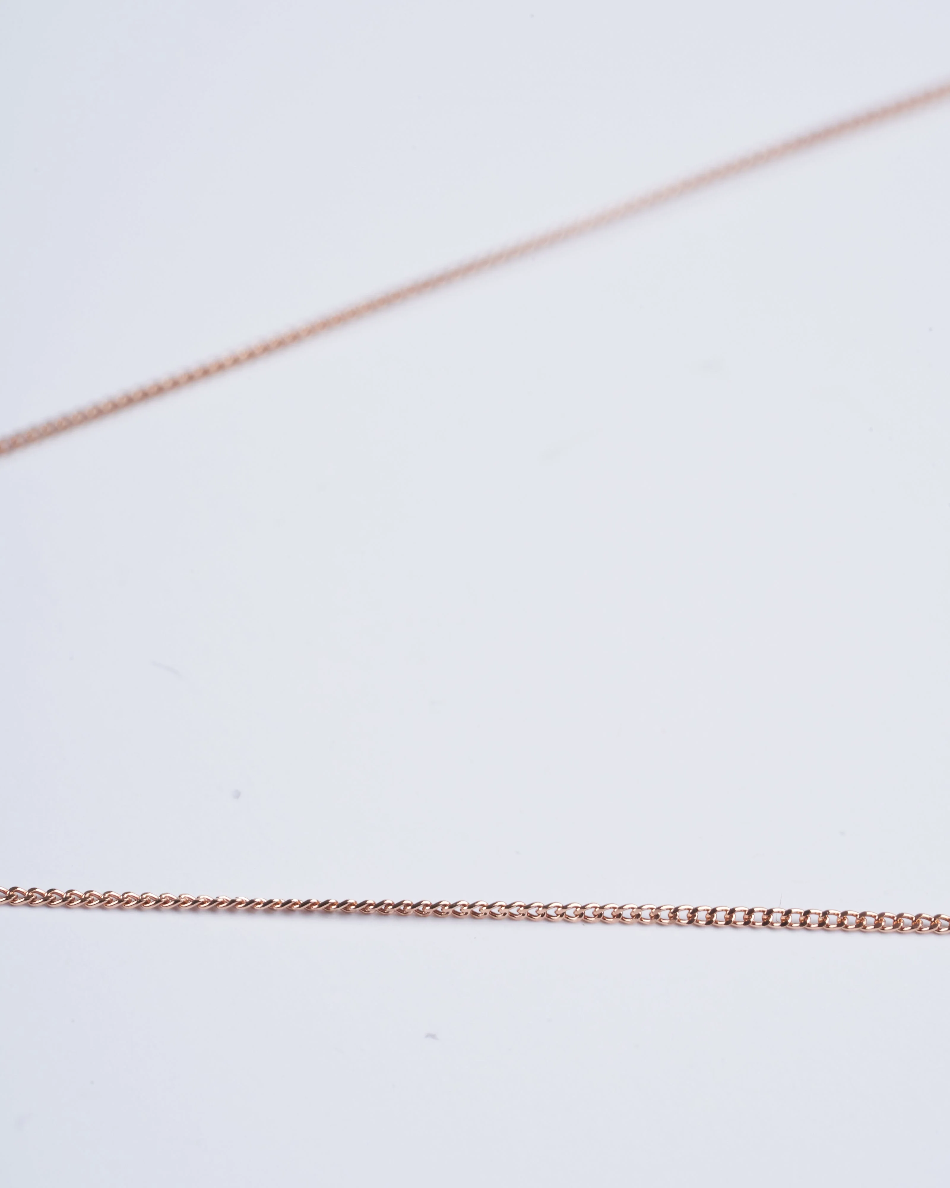 bowie necklace- gold - Image 3
