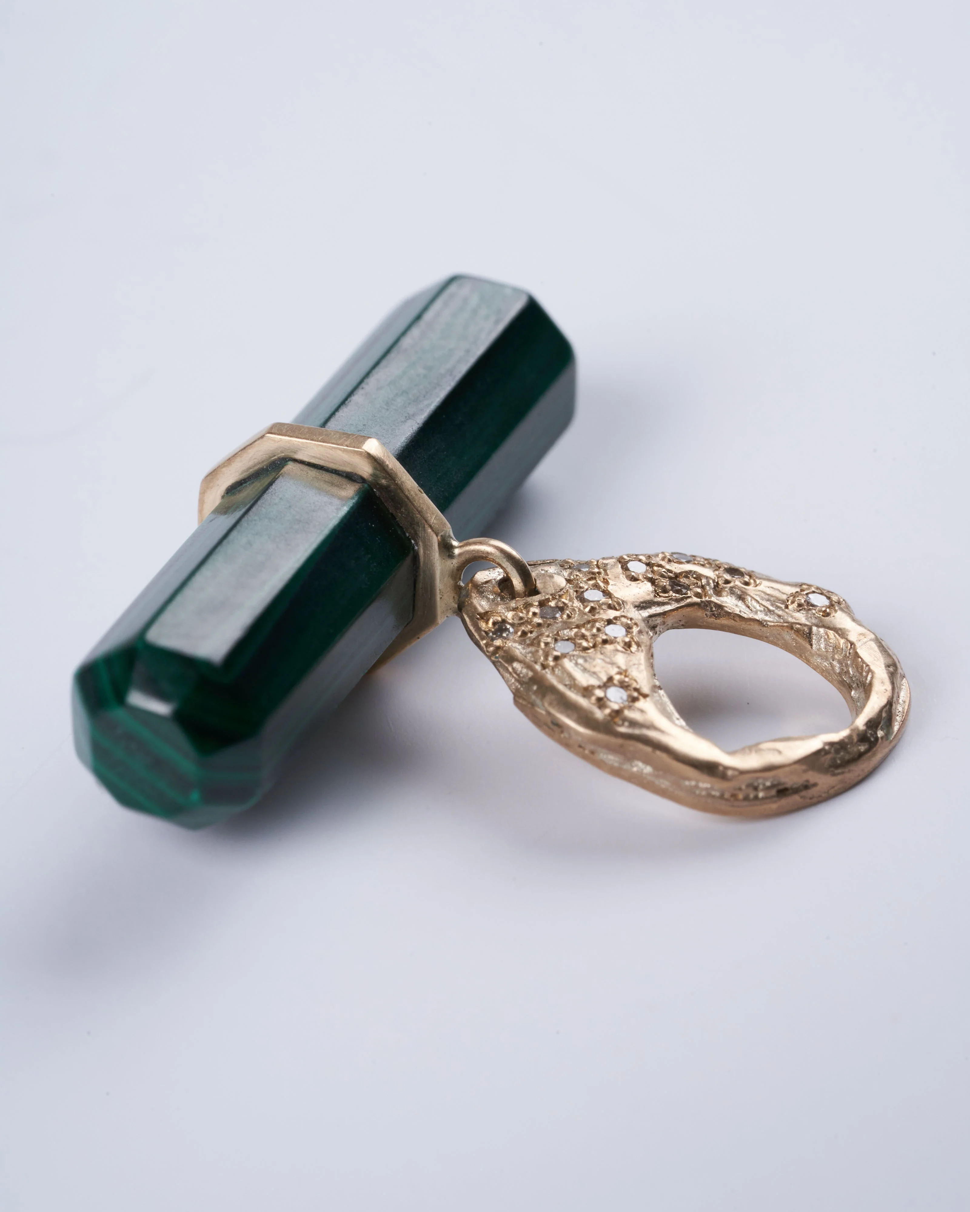 iman malachite amulet yellow gold 9k and diamond - gold - Image 4