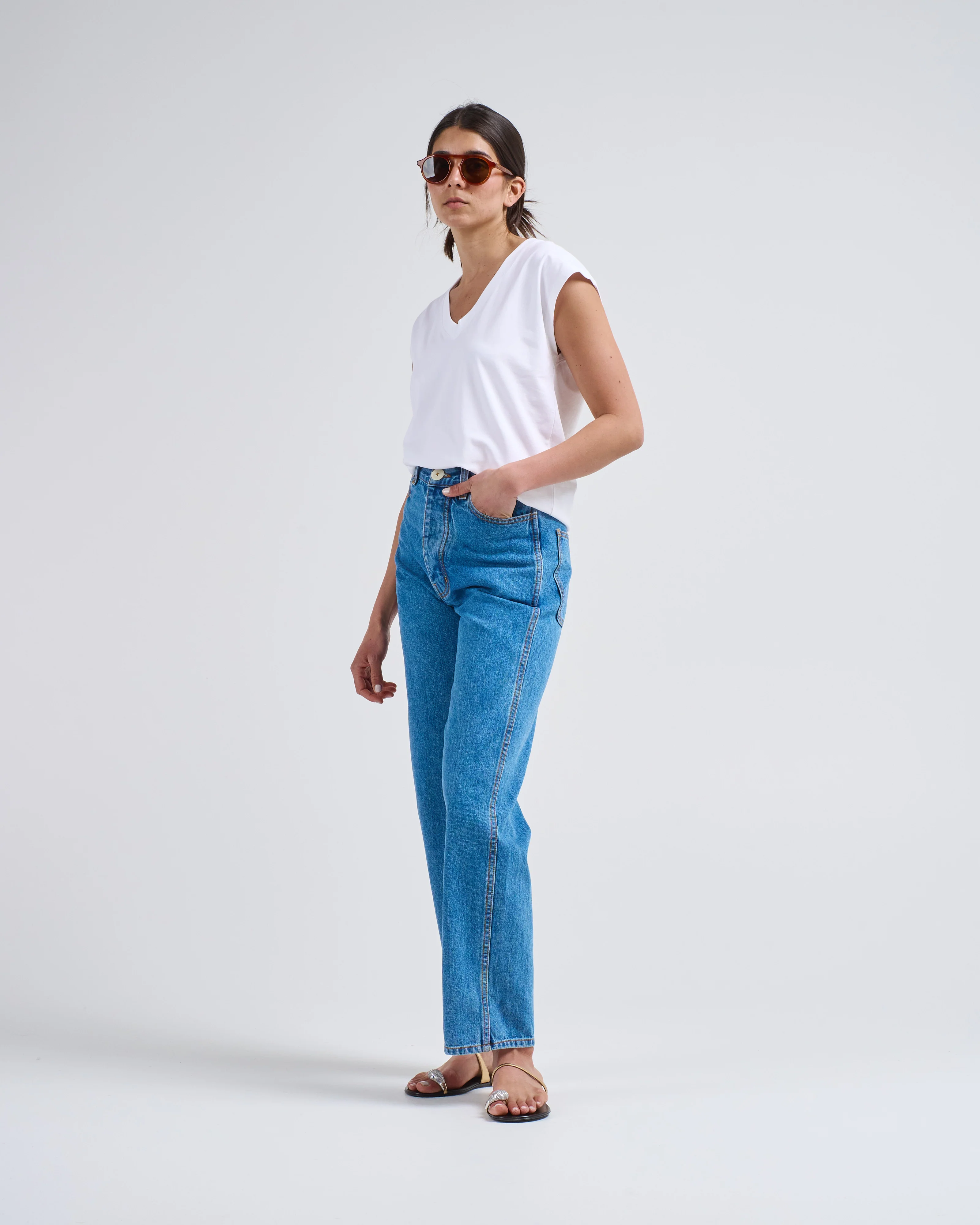 ss iconic vneck dolman tee - Image 2