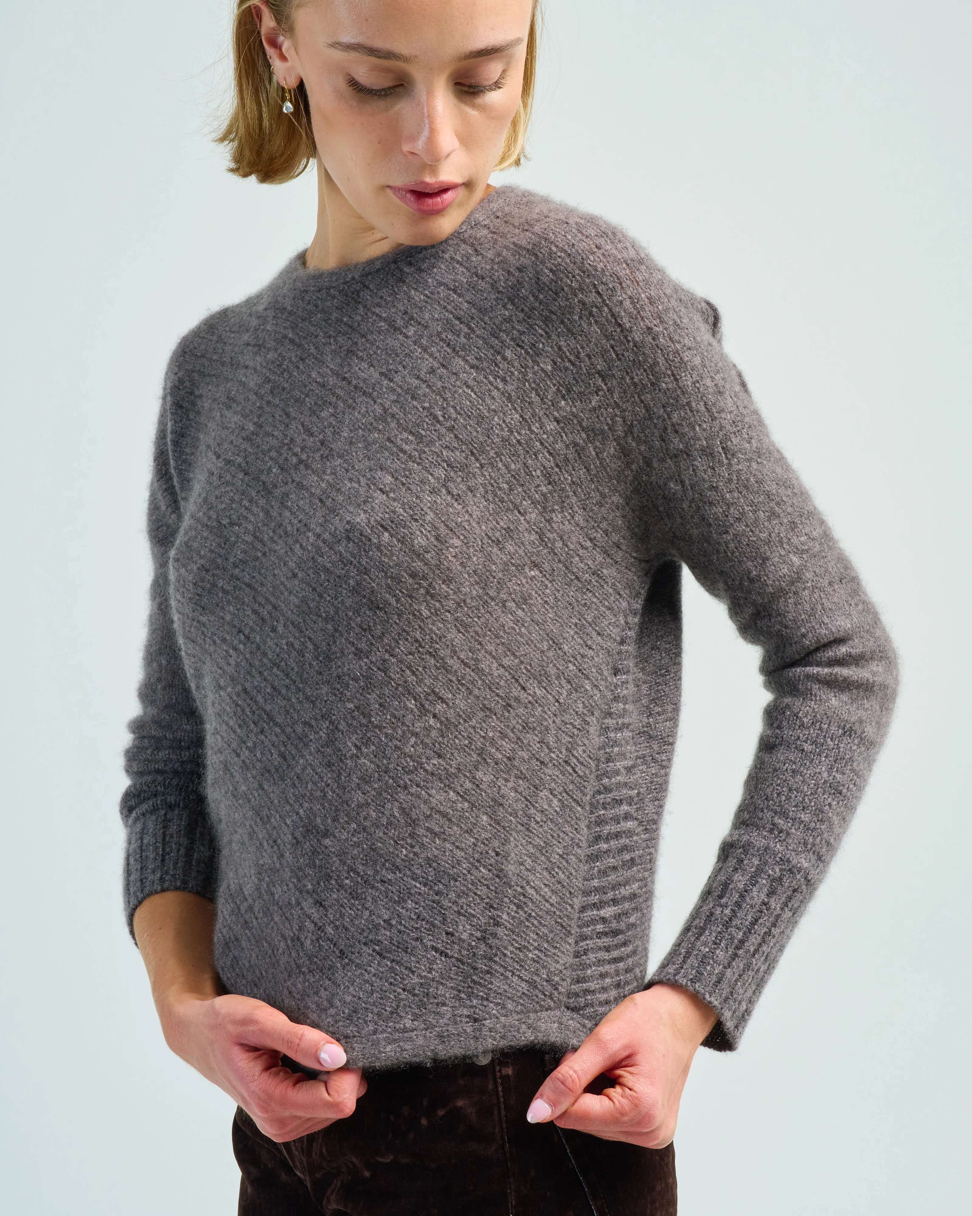 dreamy two tone pullover - Image 5