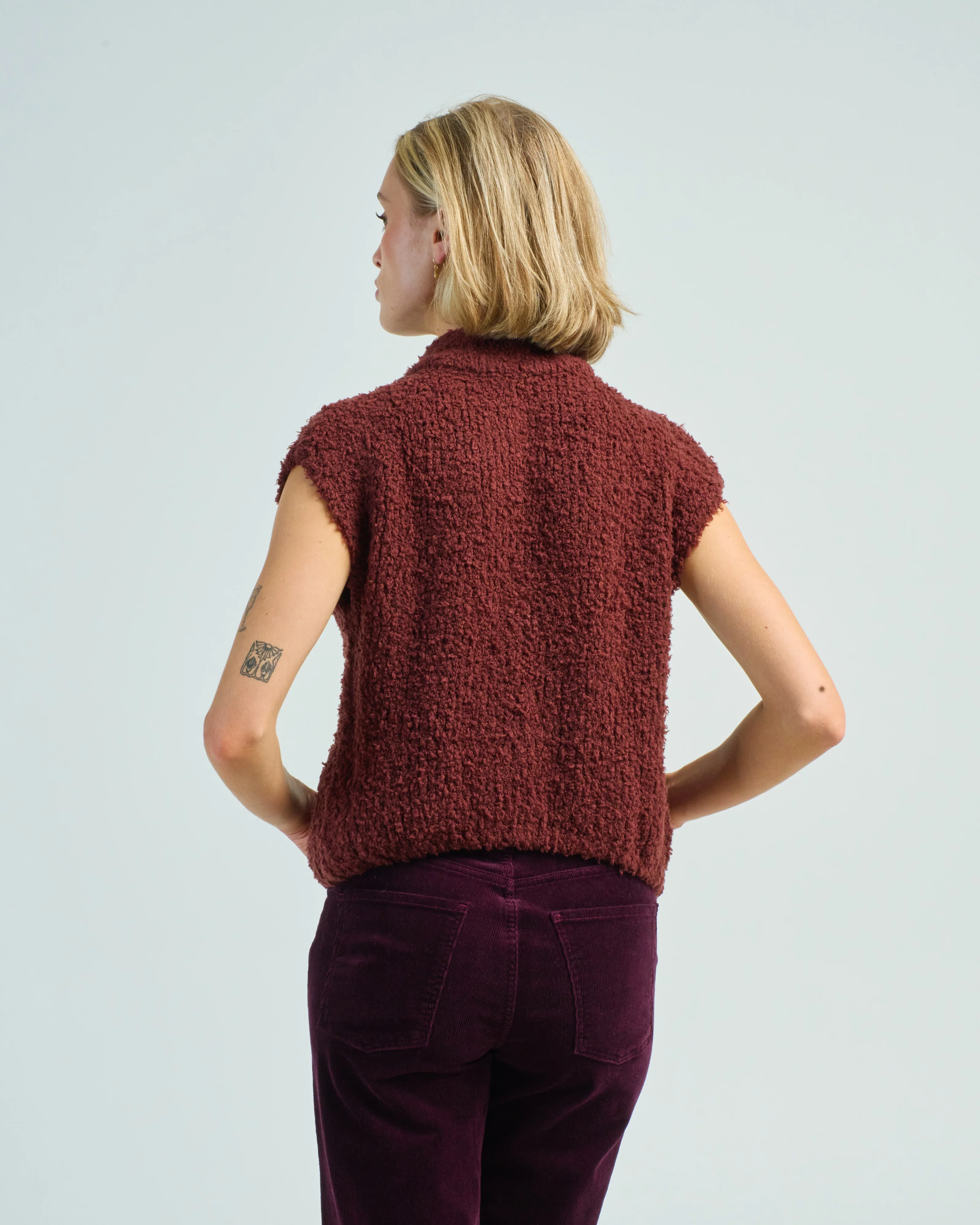 furry vest - Image 4