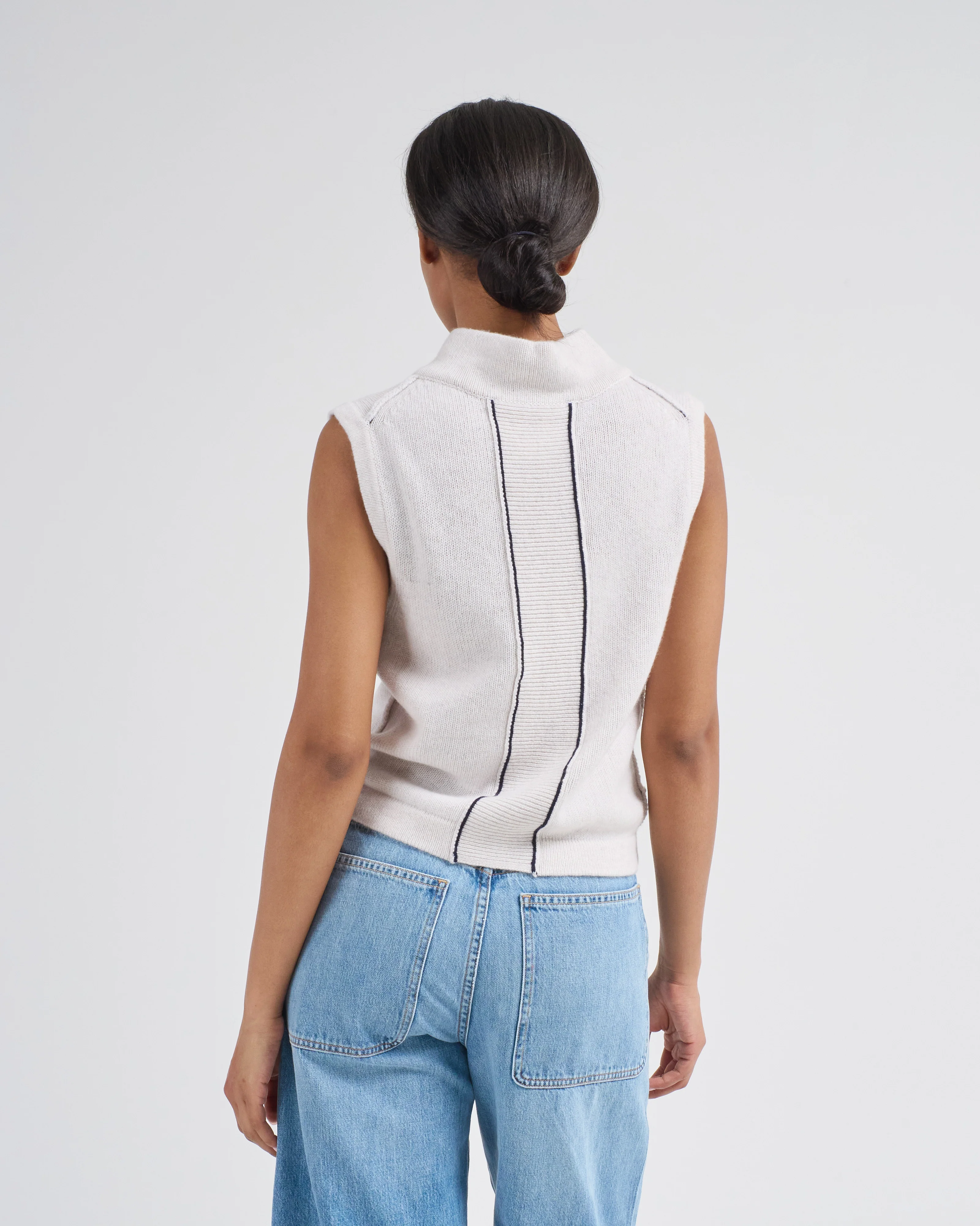 mock neck vest - Image 4