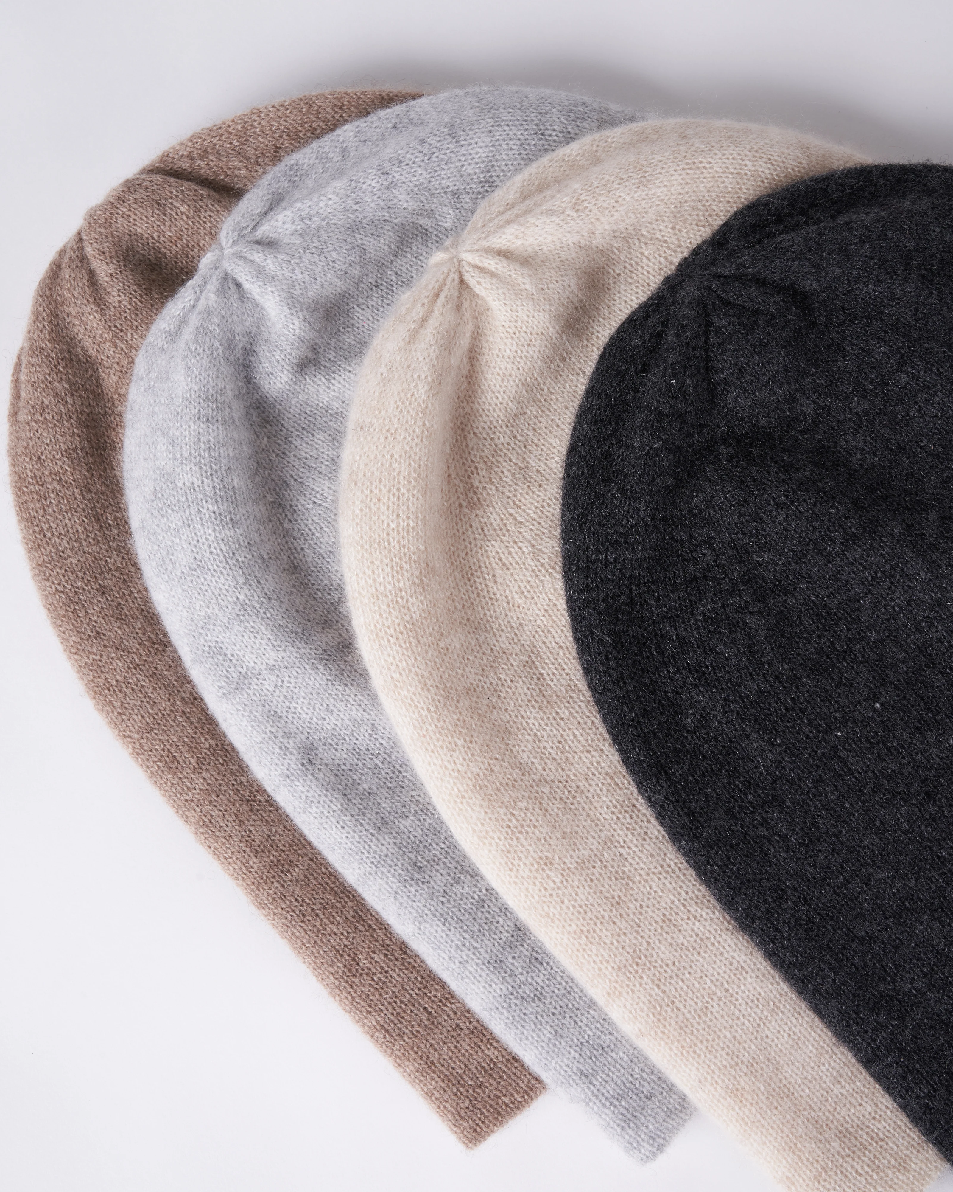 premium cashmere slouchy beanie - charcoal - Image 3