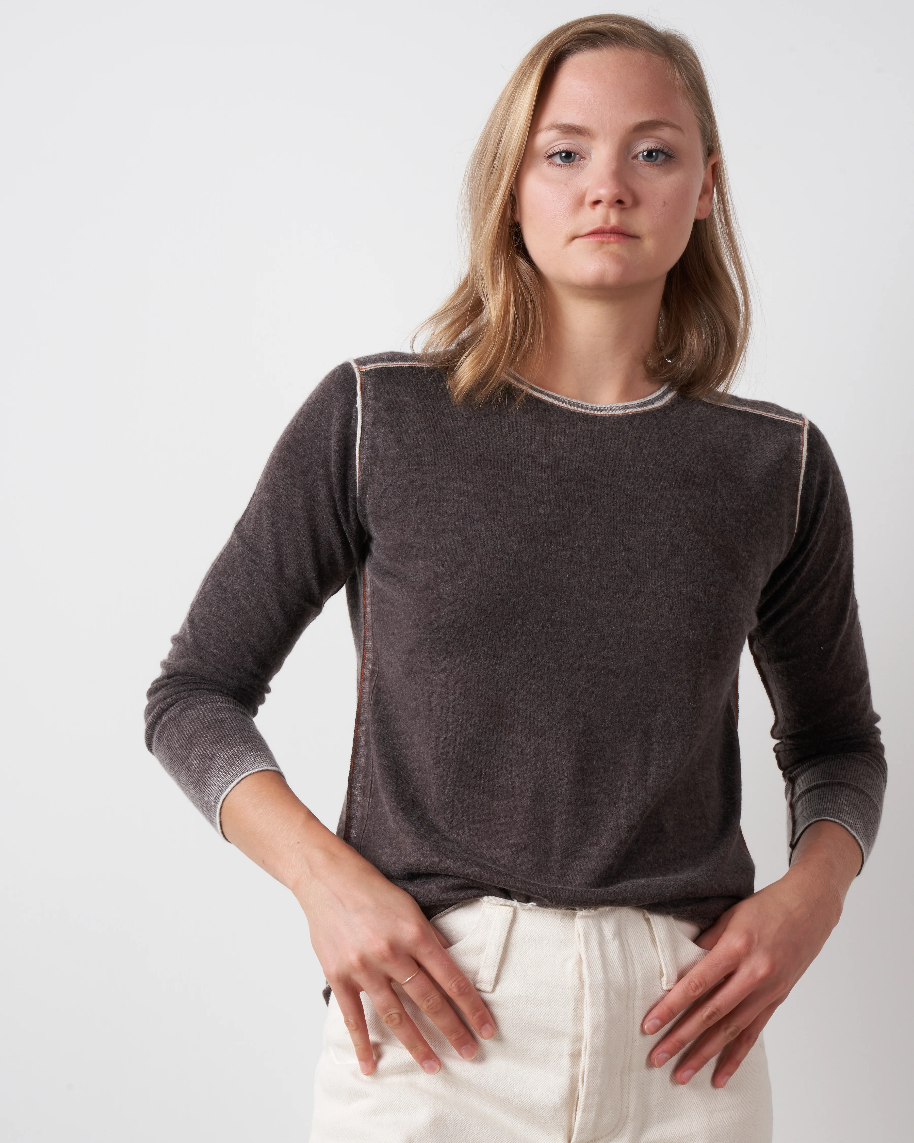 printed l/s crew - chocolate - Image 2