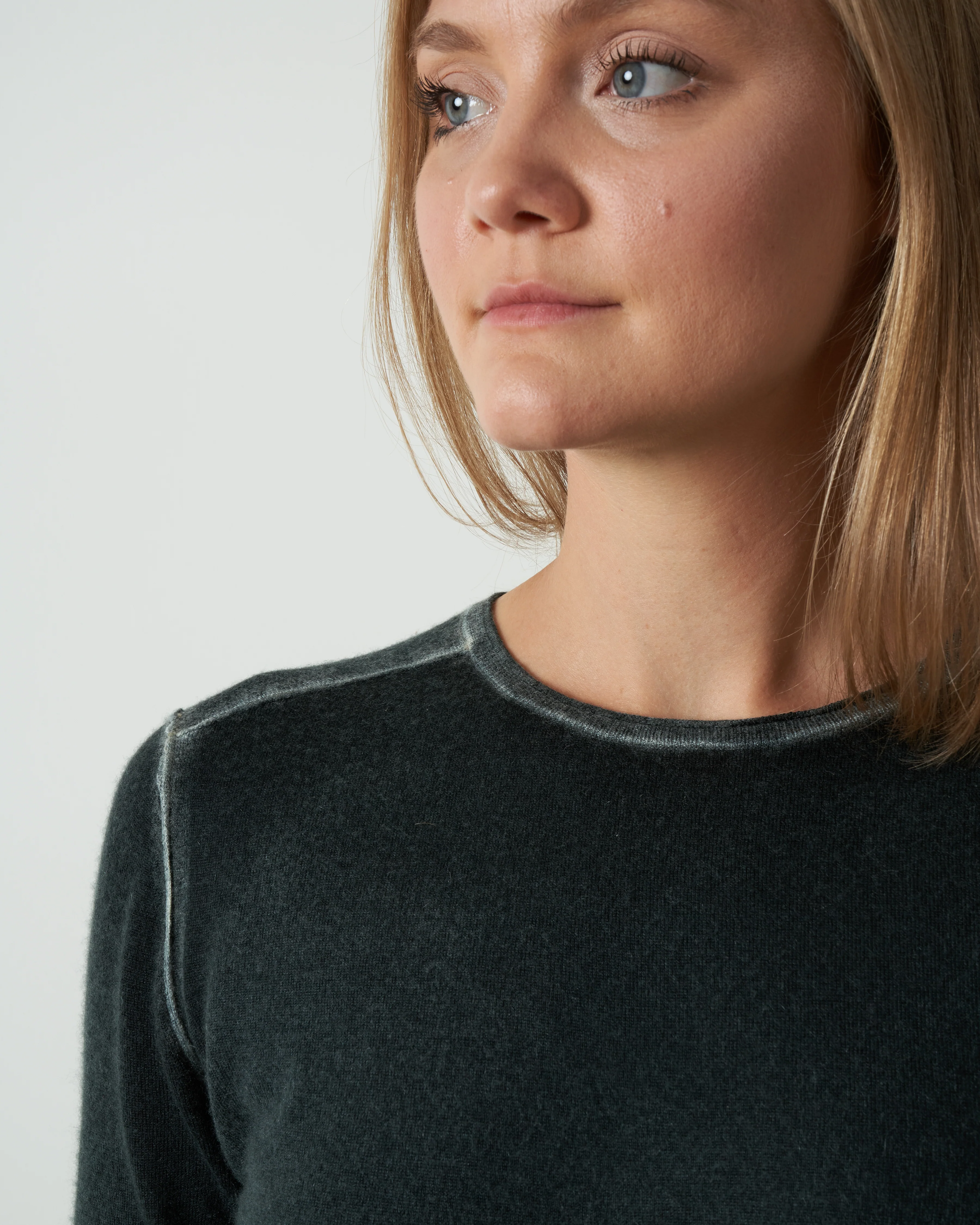 printed l/s crew - dark green - Image 5