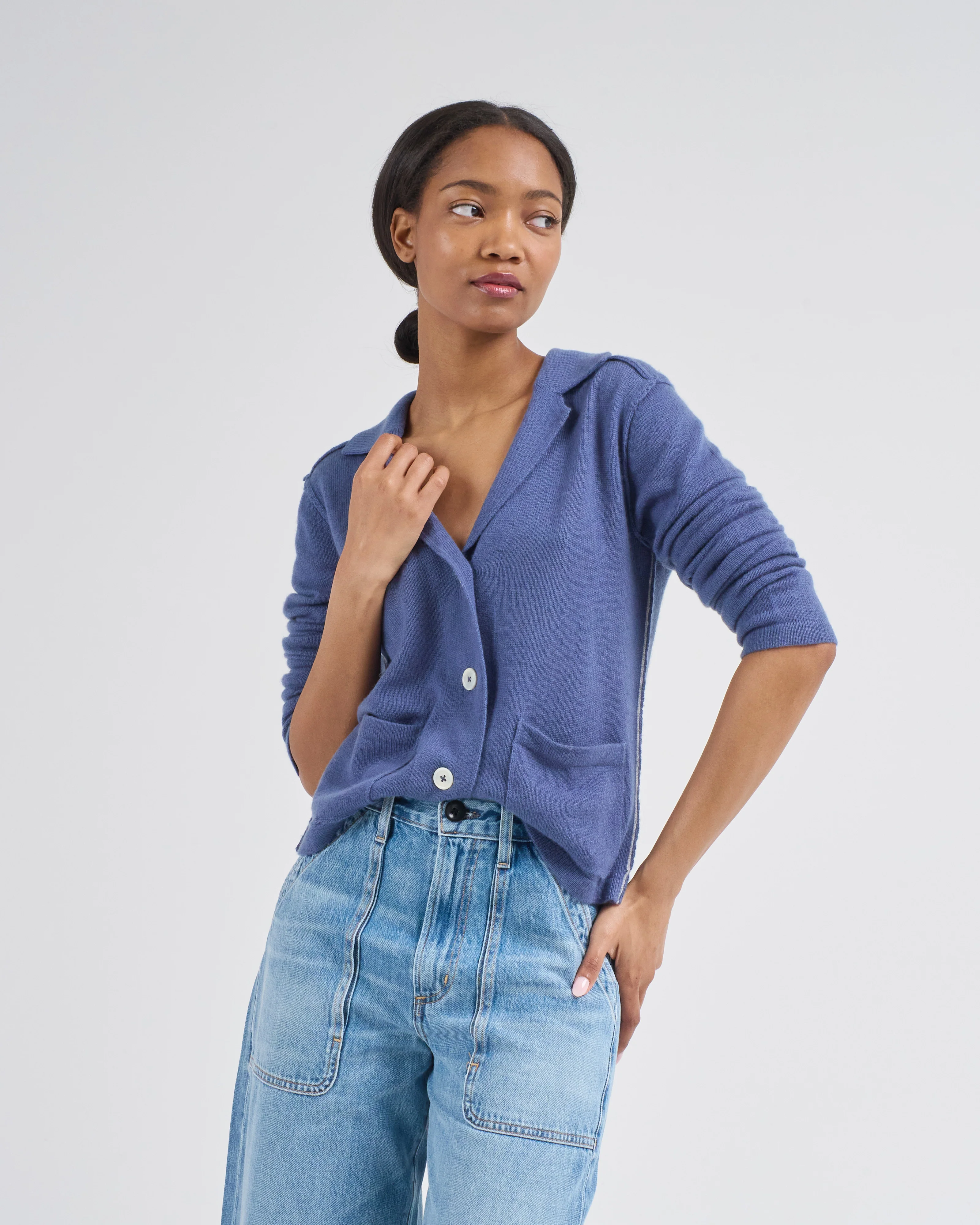 three button jacket