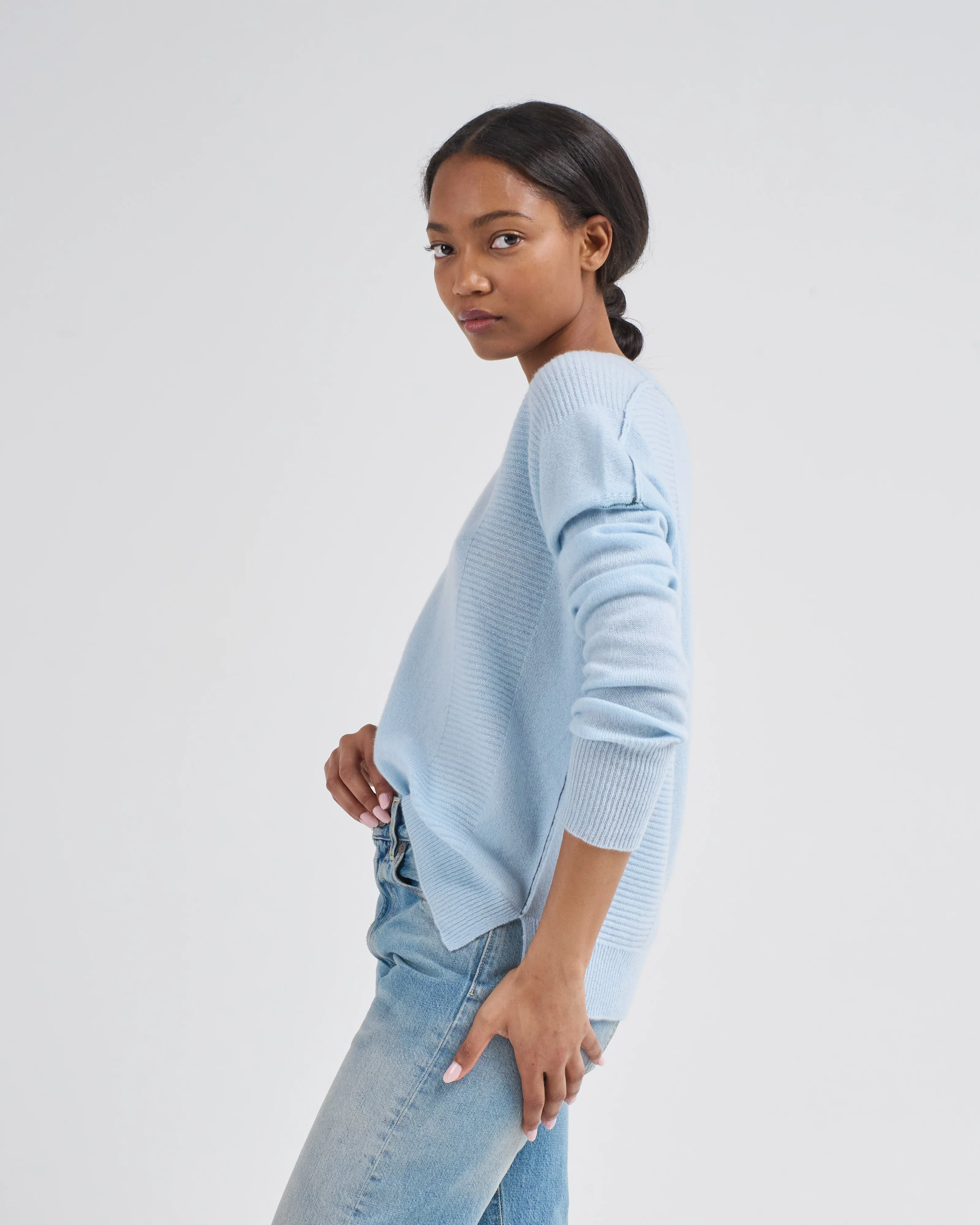 v-neck sweater - Image 3