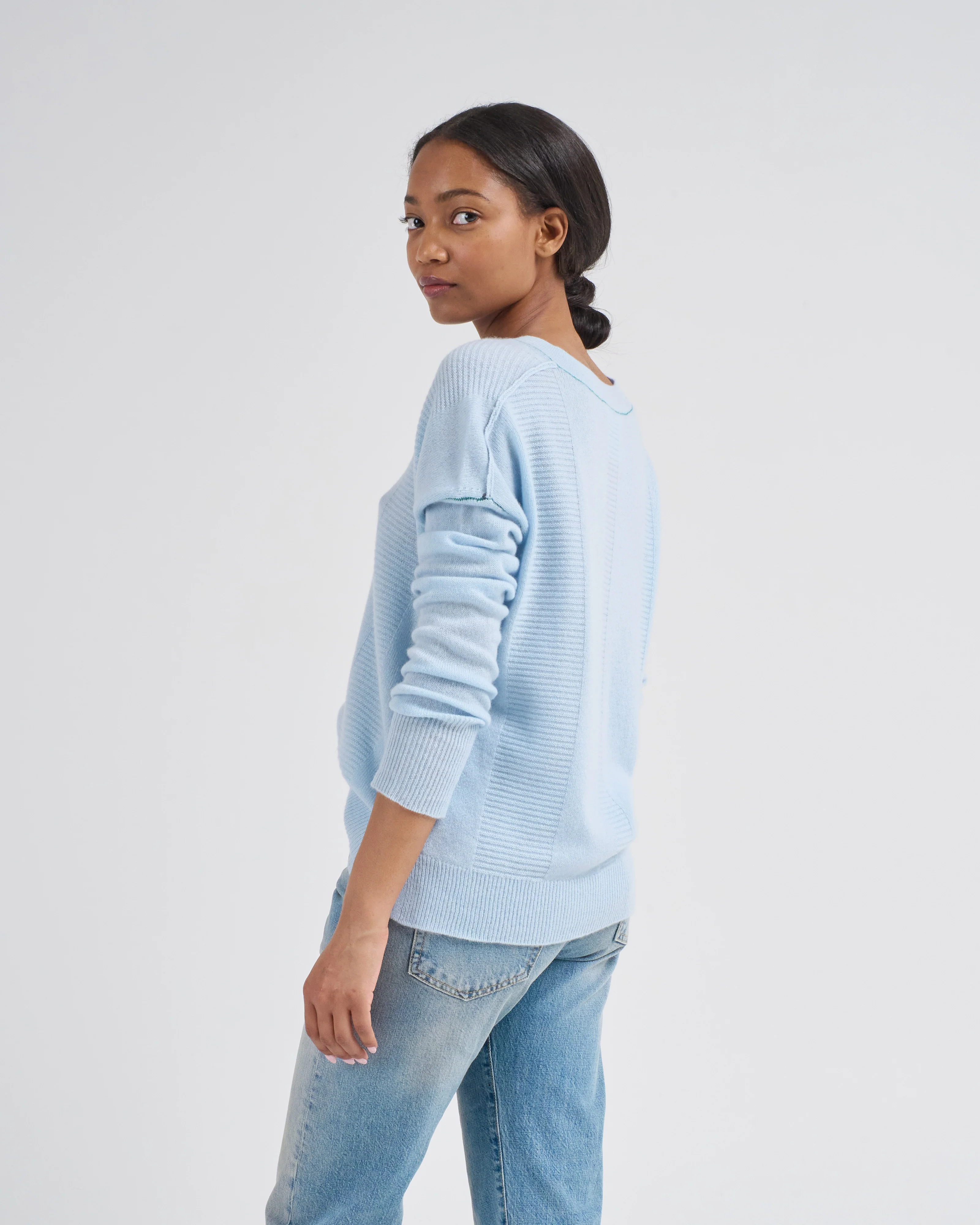 v-neck sweater - Image 4