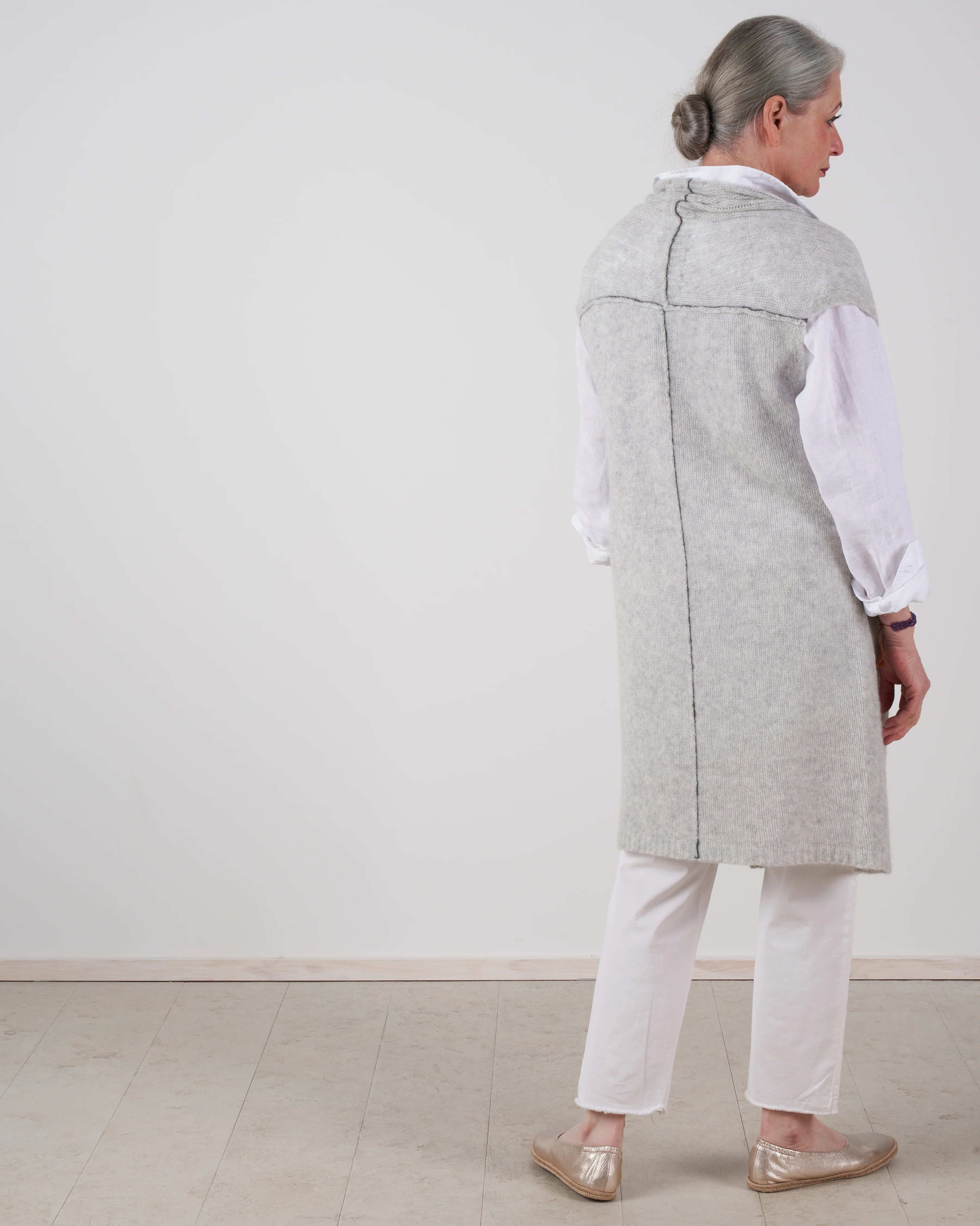 cashmere / silk vest - mist - Image 3