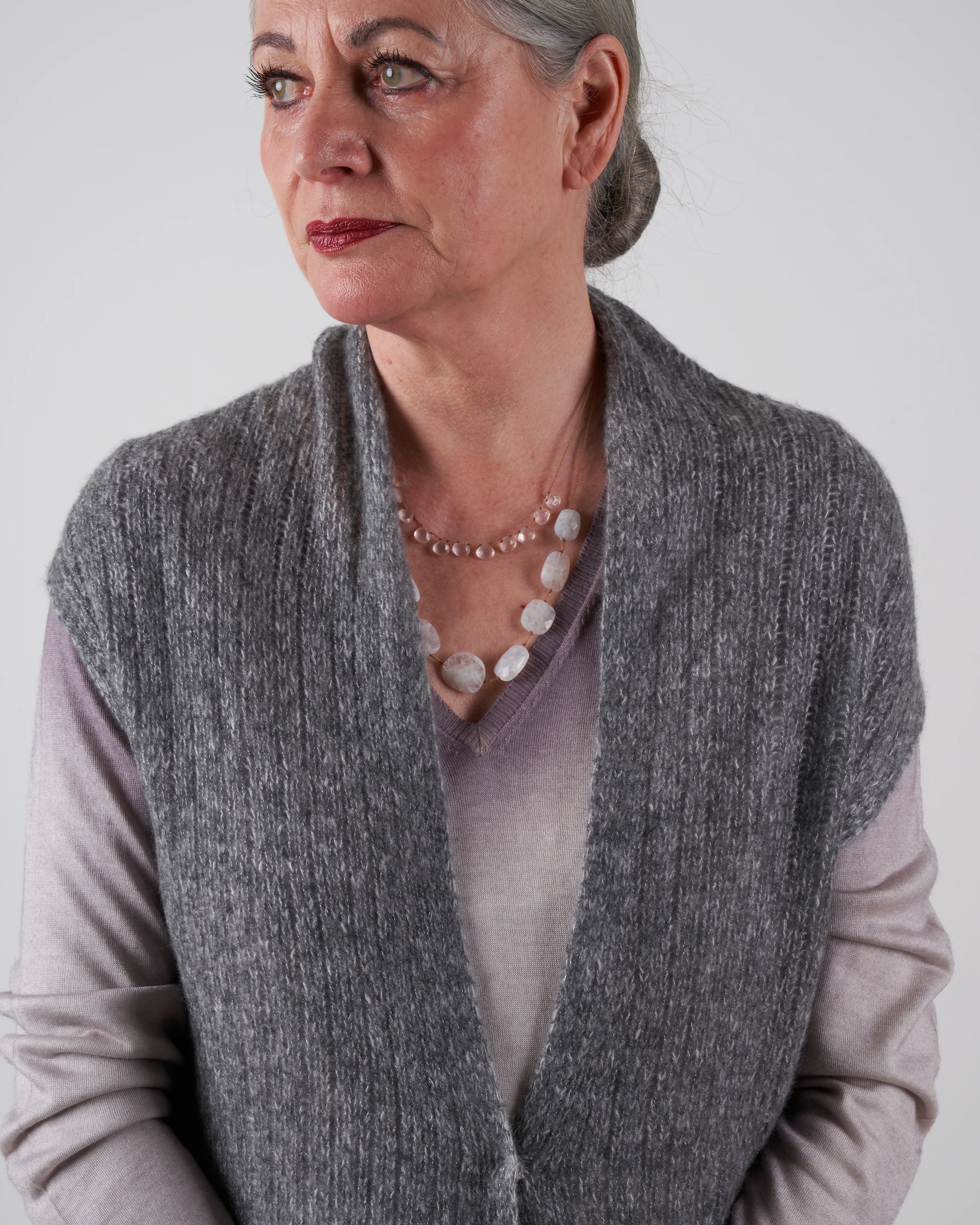 cashmere / silk vest - thunder - Image 3