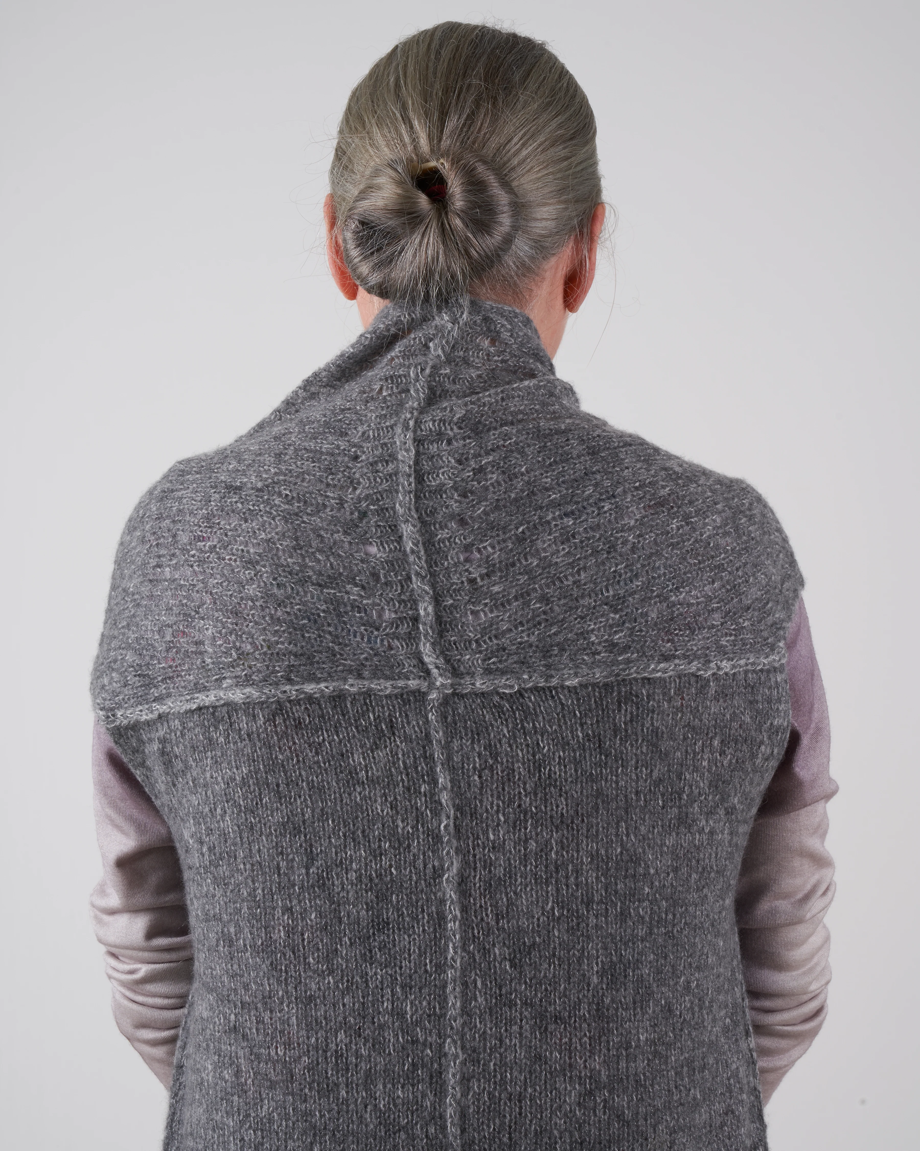cashmere / silk vest - thunder - Image 4