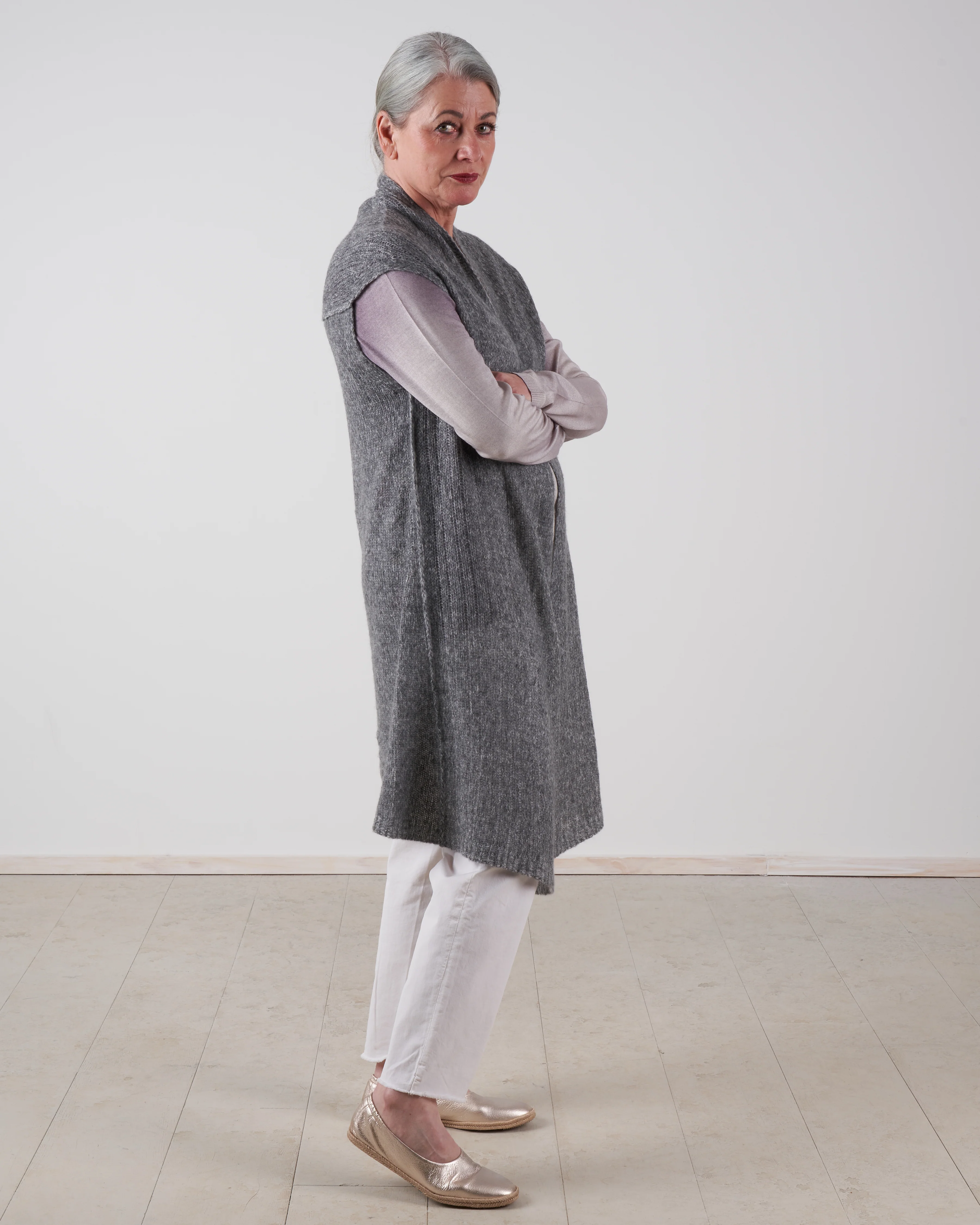 cashmere / silk vest - thunder - Image 5