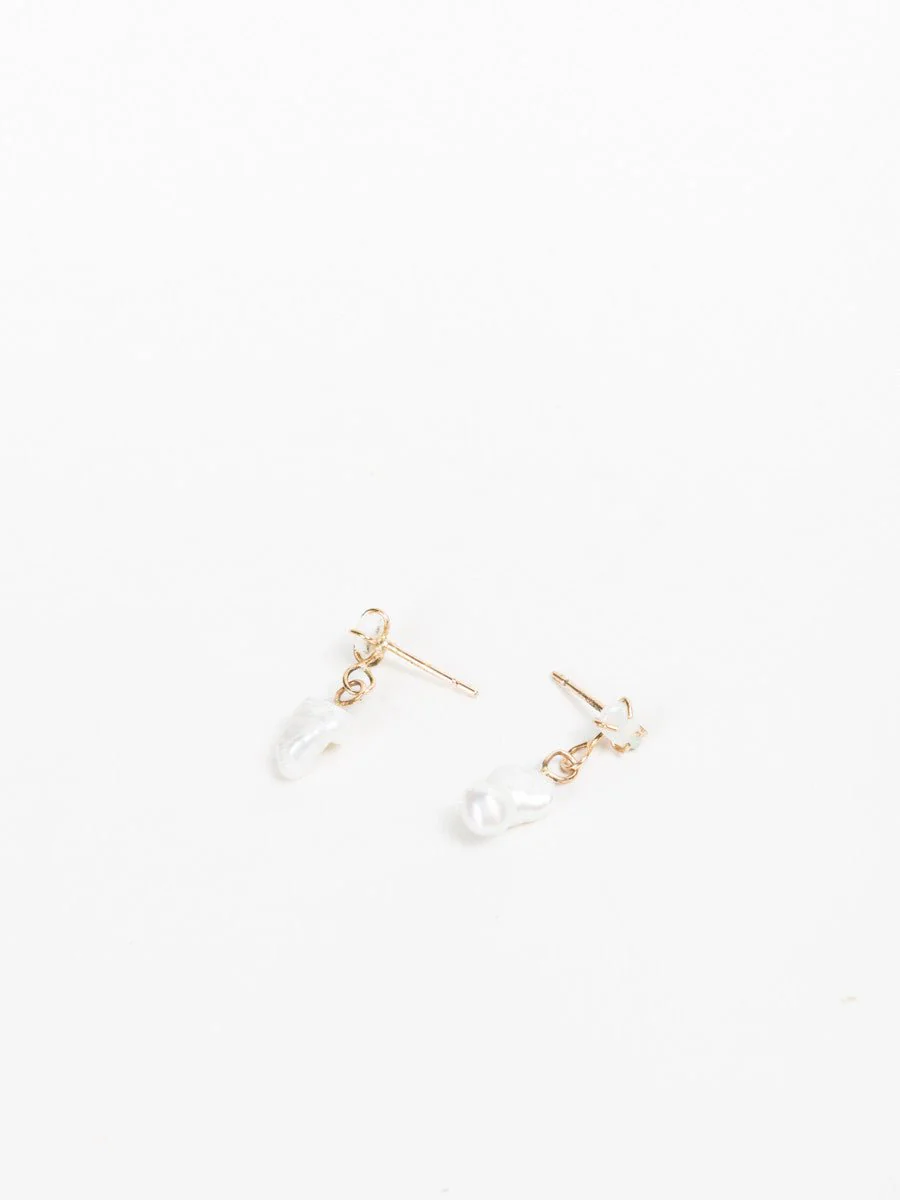 pearl drop earrings - Image 2