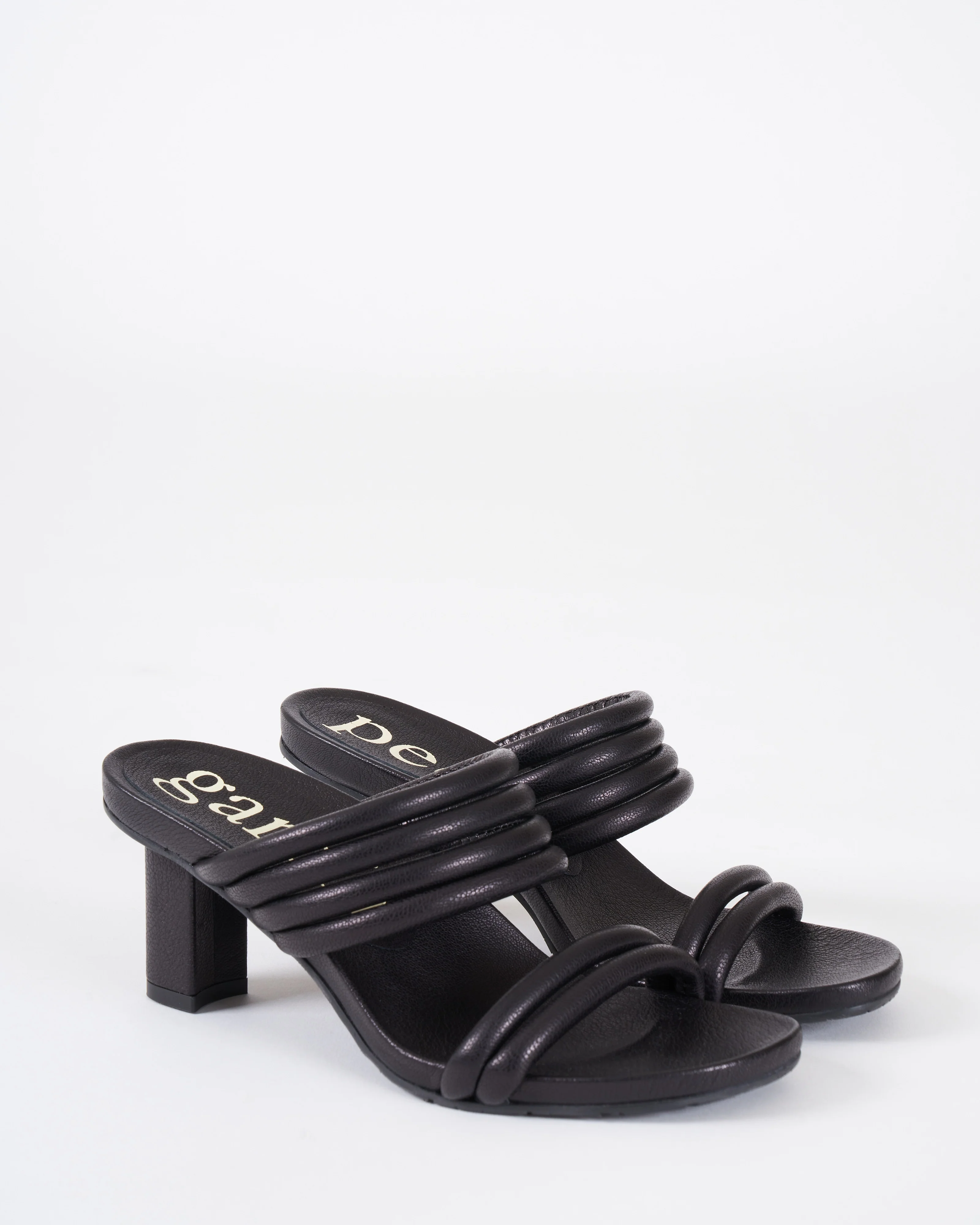 clover heel - black pebble nappa