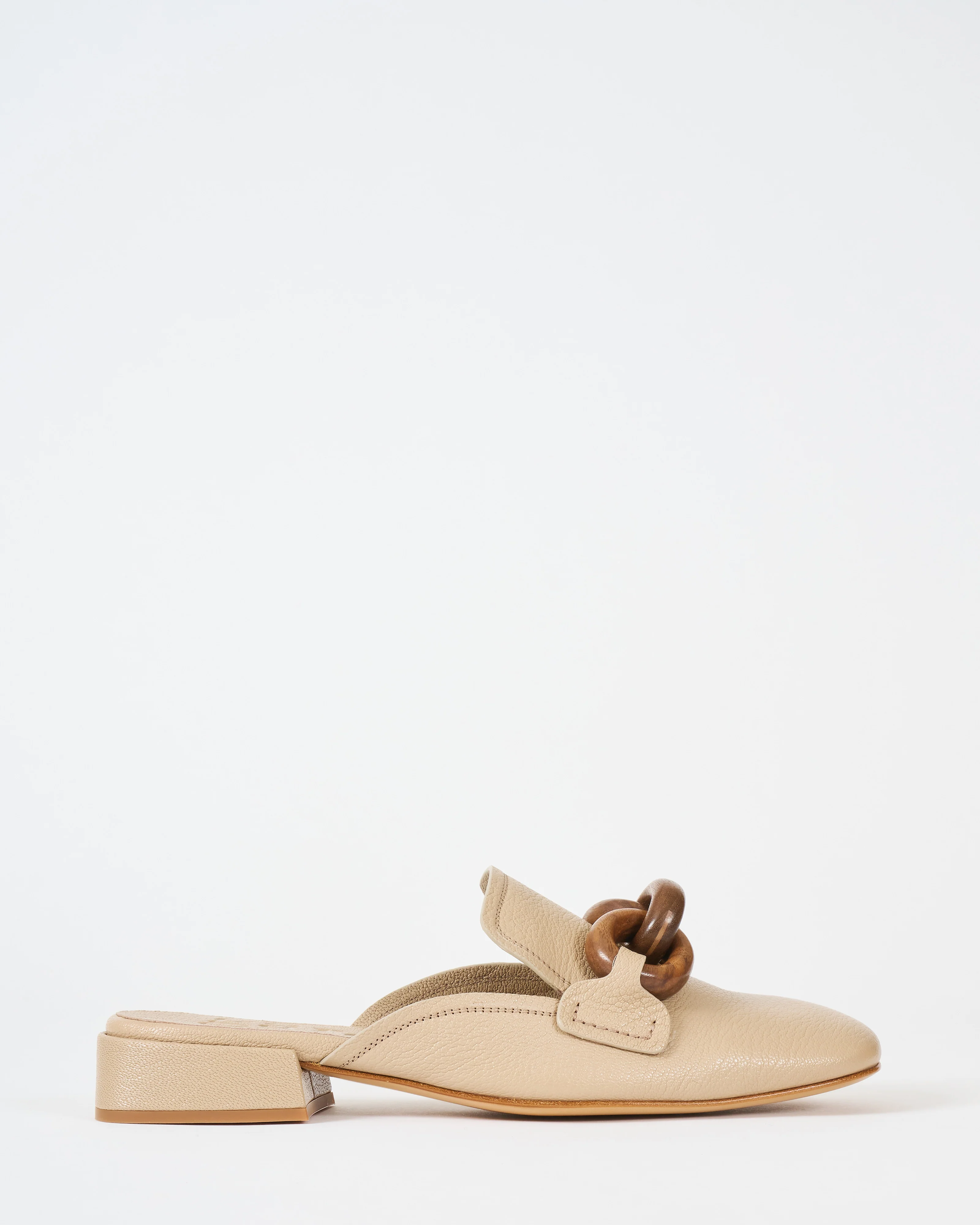emalee flat - Image 2