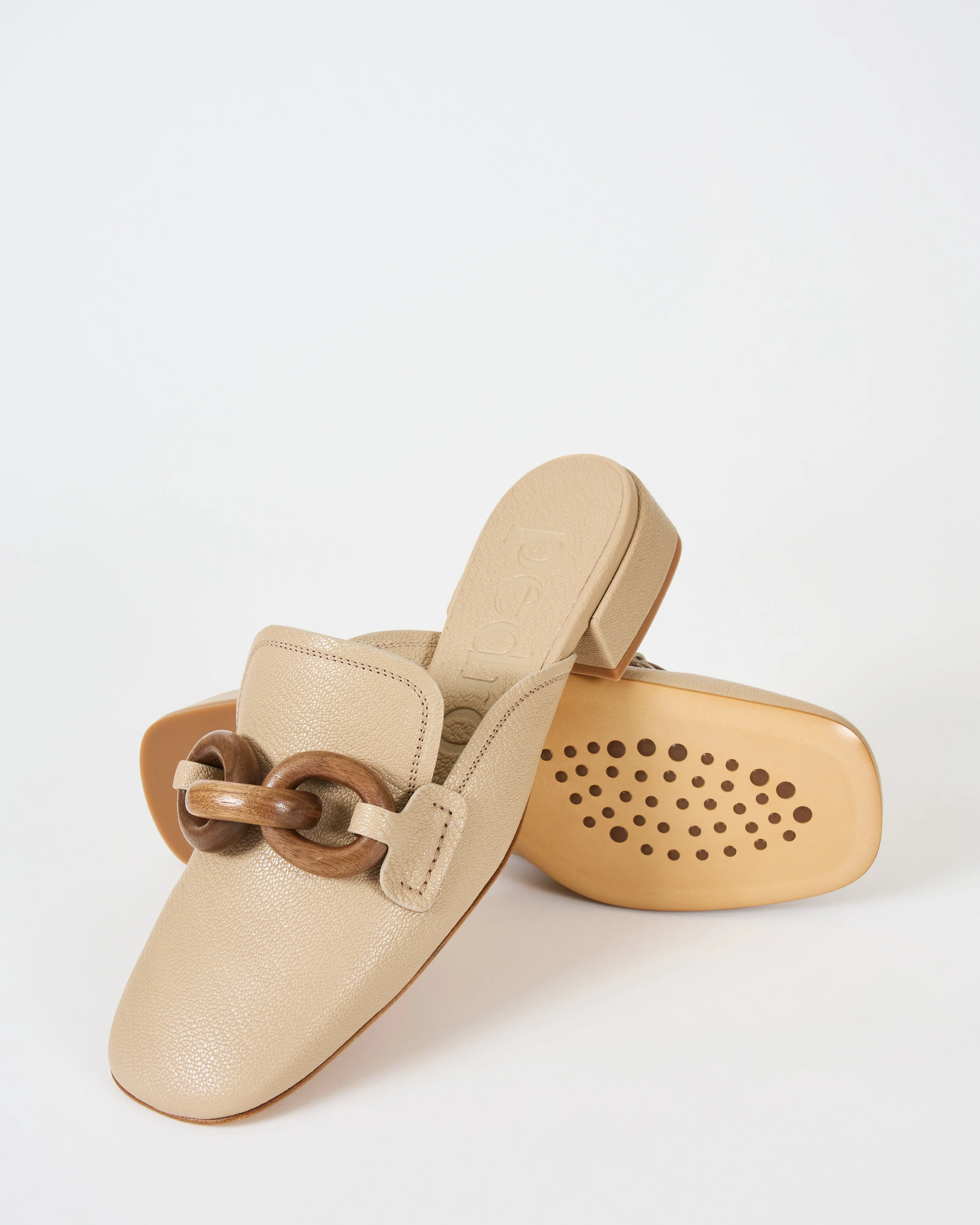 emalee flat - Image 5