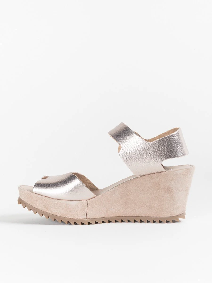 fama wedge - Image 2
