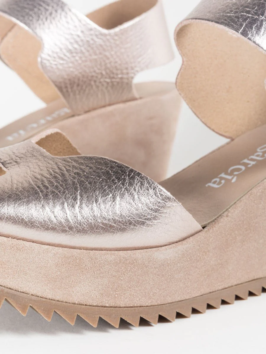 fama wedge - Image 8