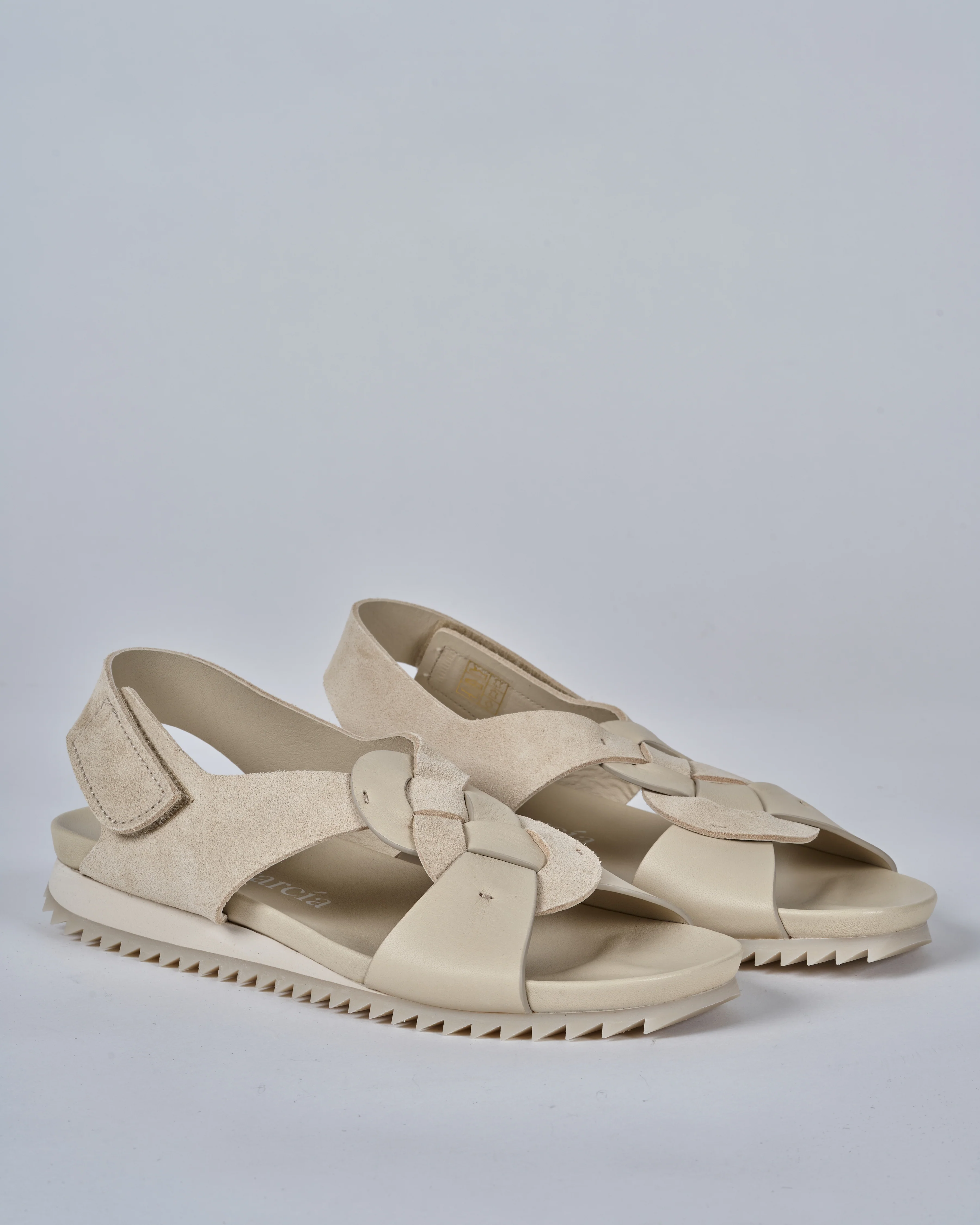 jonesia - angora castoro 02