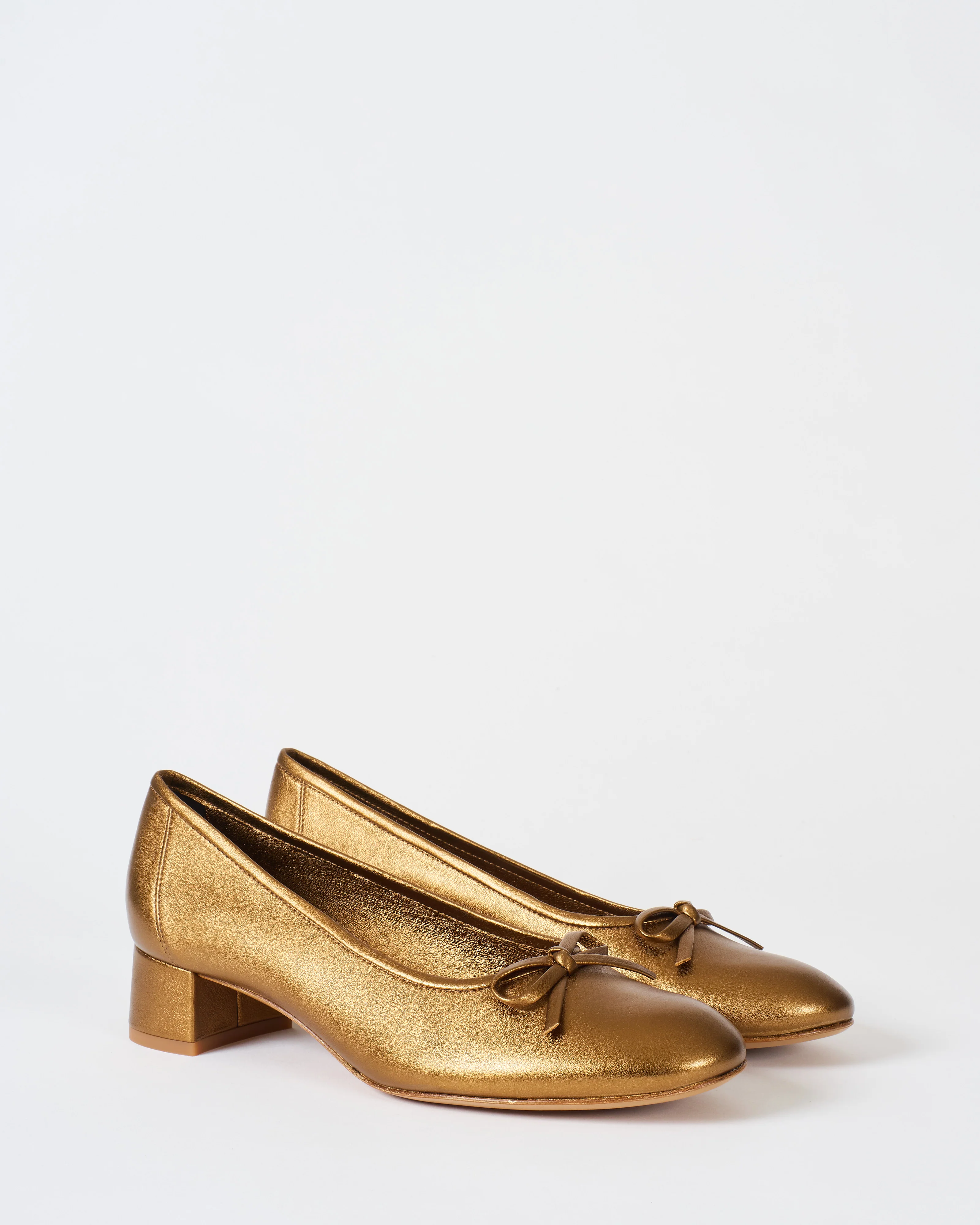 kris heel - Image 4