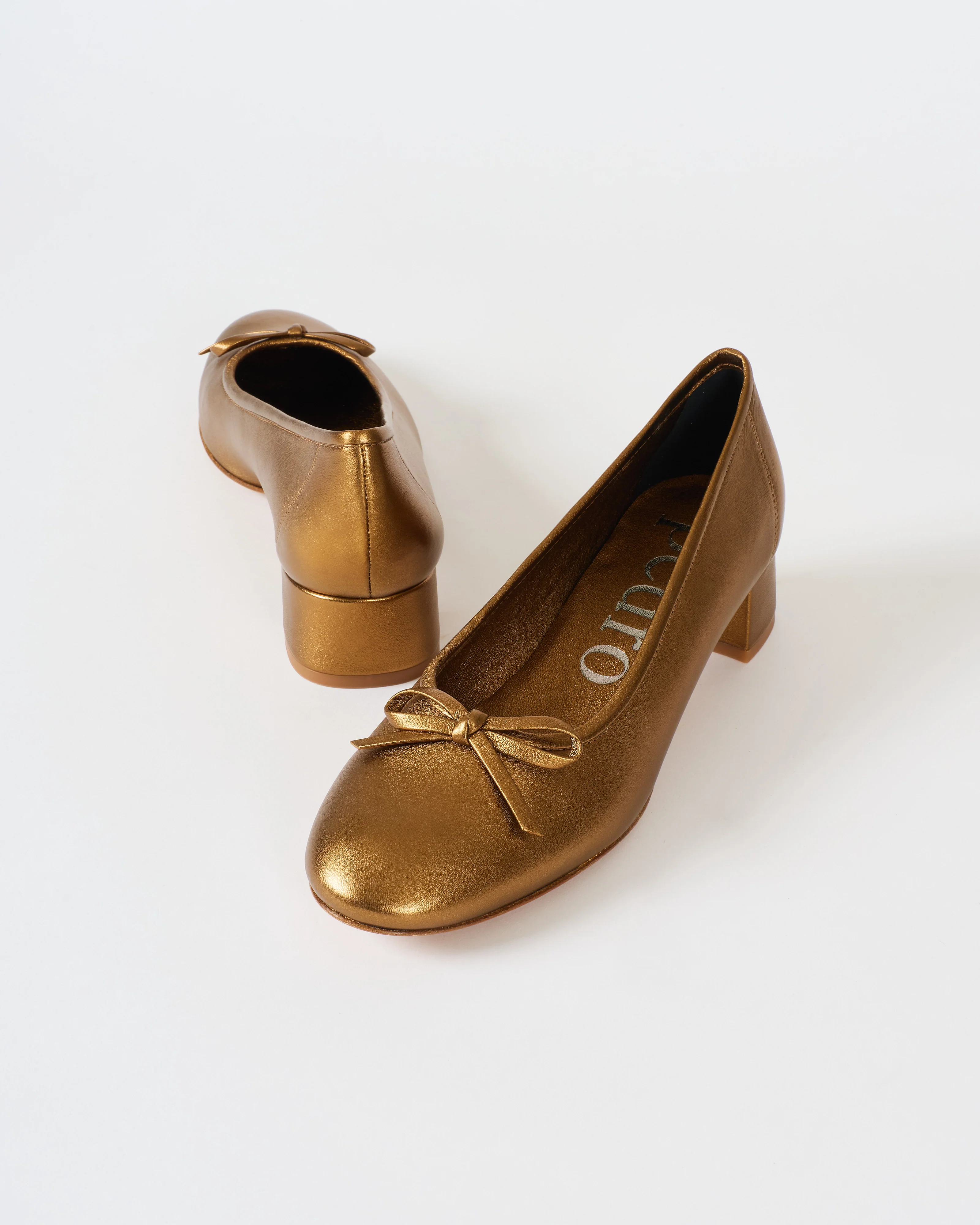 kris heel - Image 5