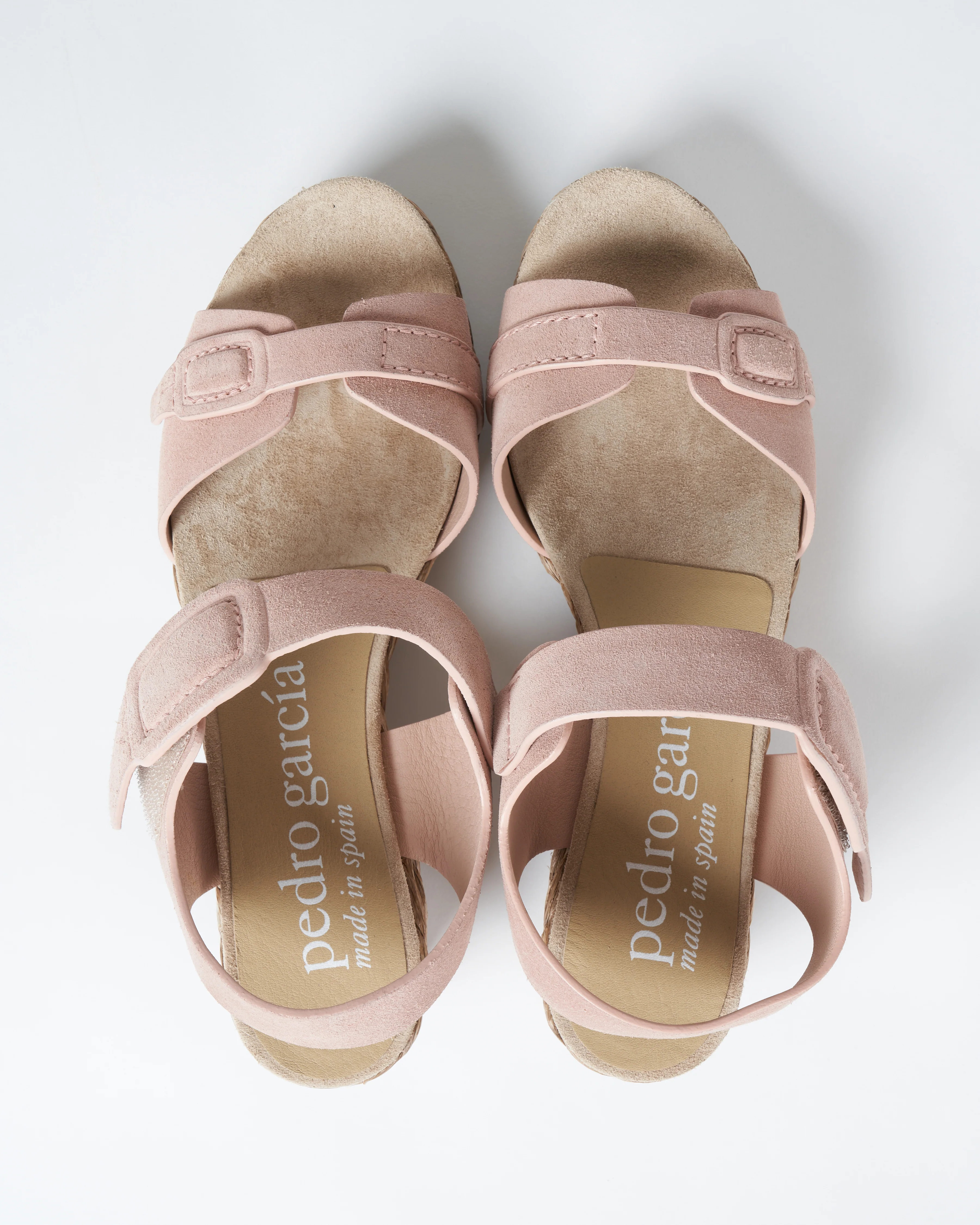 neida heel - angel castoro - Image 3