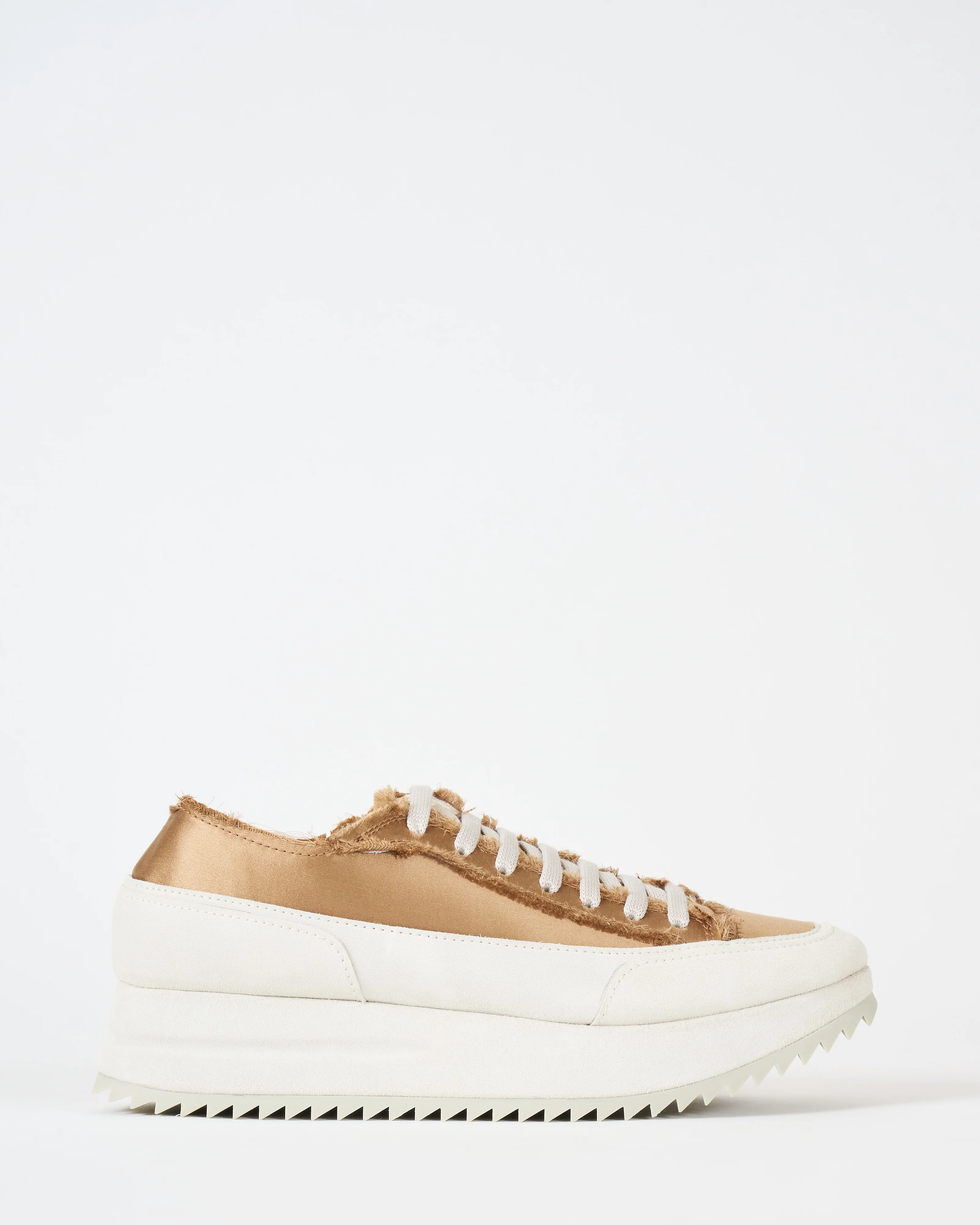 orella sneaker - Image 3