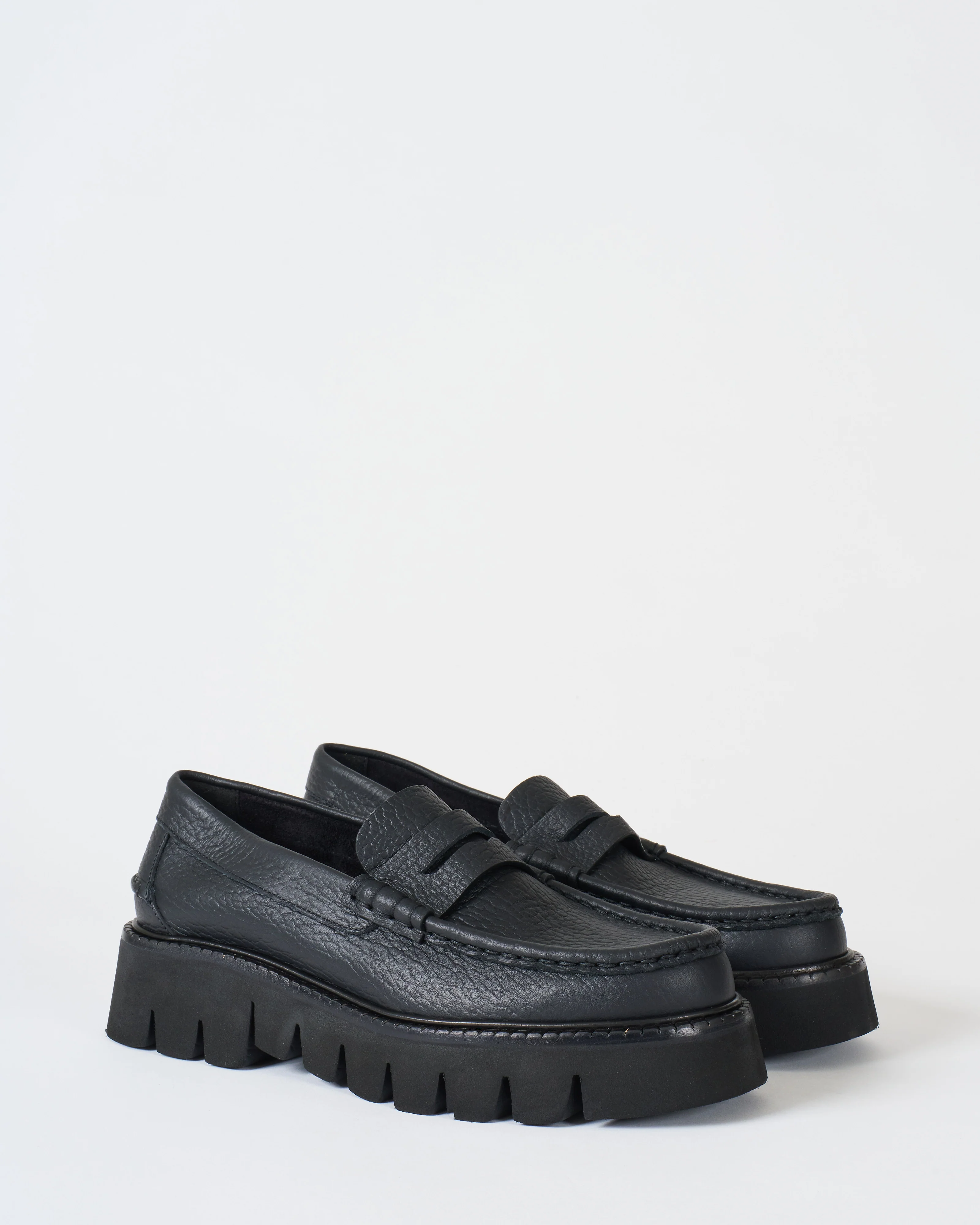 sebas flat