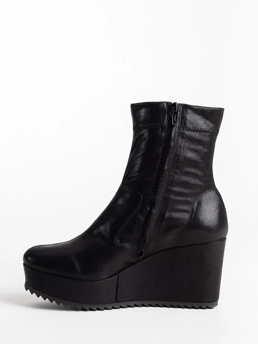 urika boot - Image 2