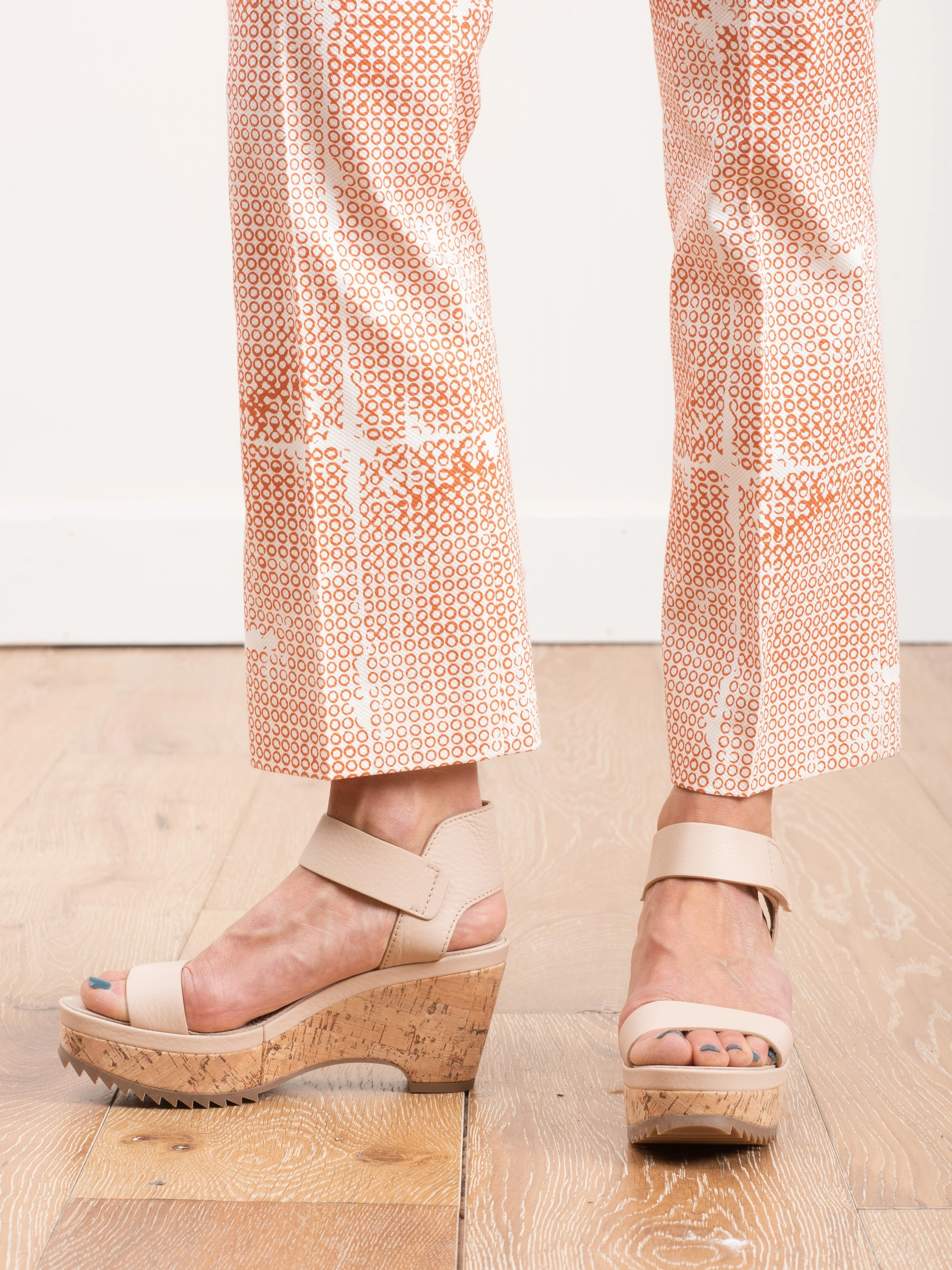 crop trouser - coral print - Image 4