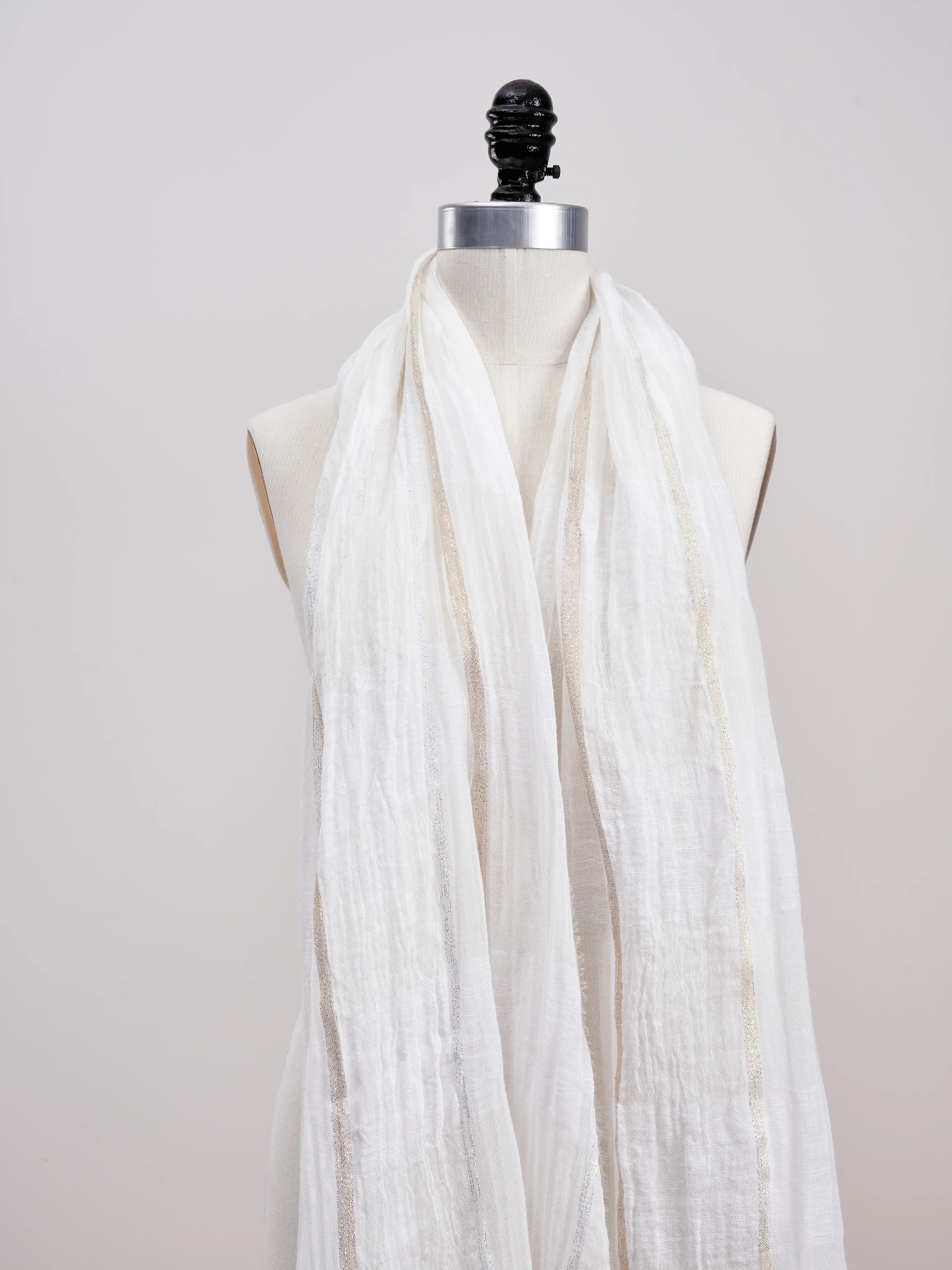 fringe scarf w/ lurex stripe - cream - Image 2