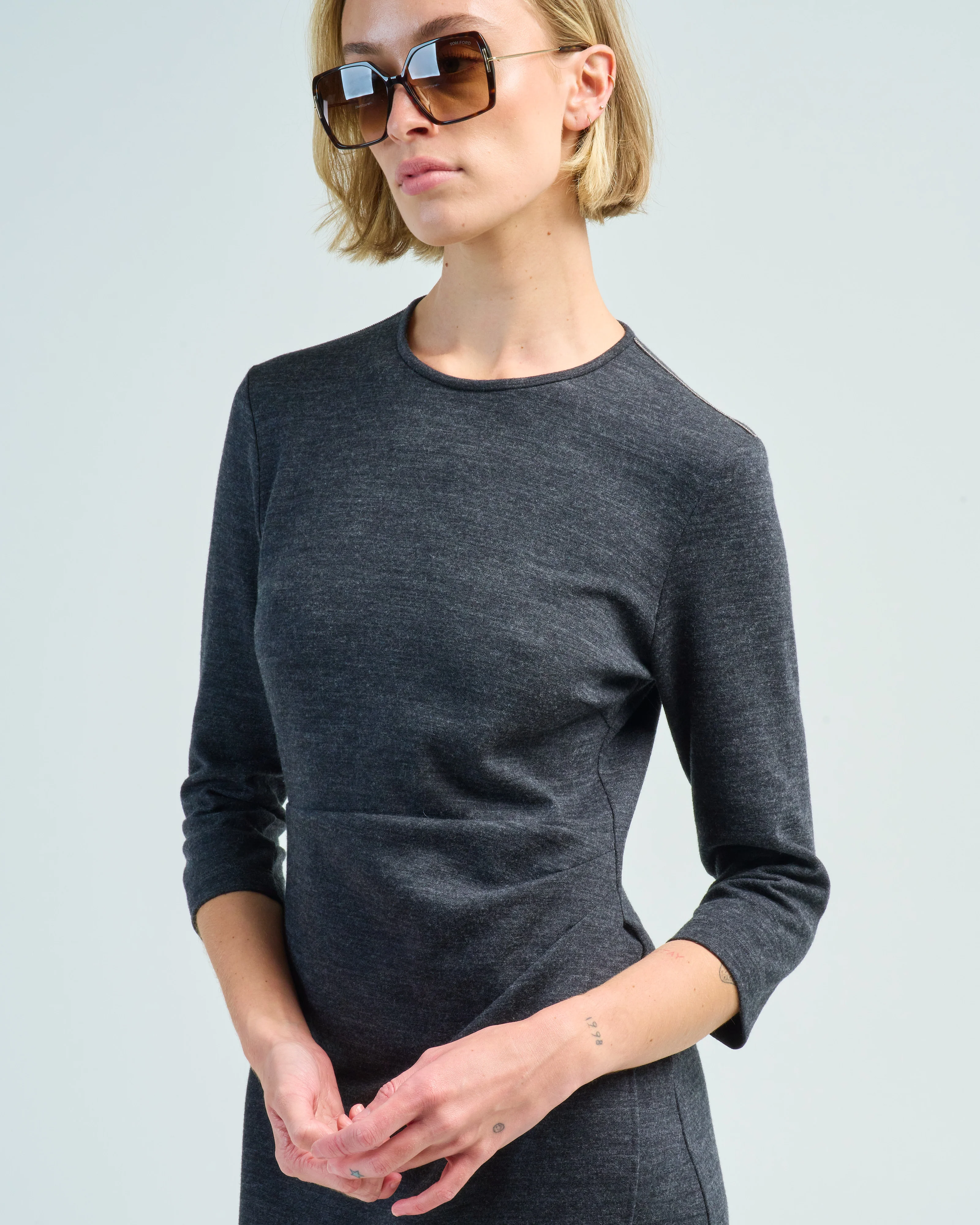 round neck long dress - Image 5