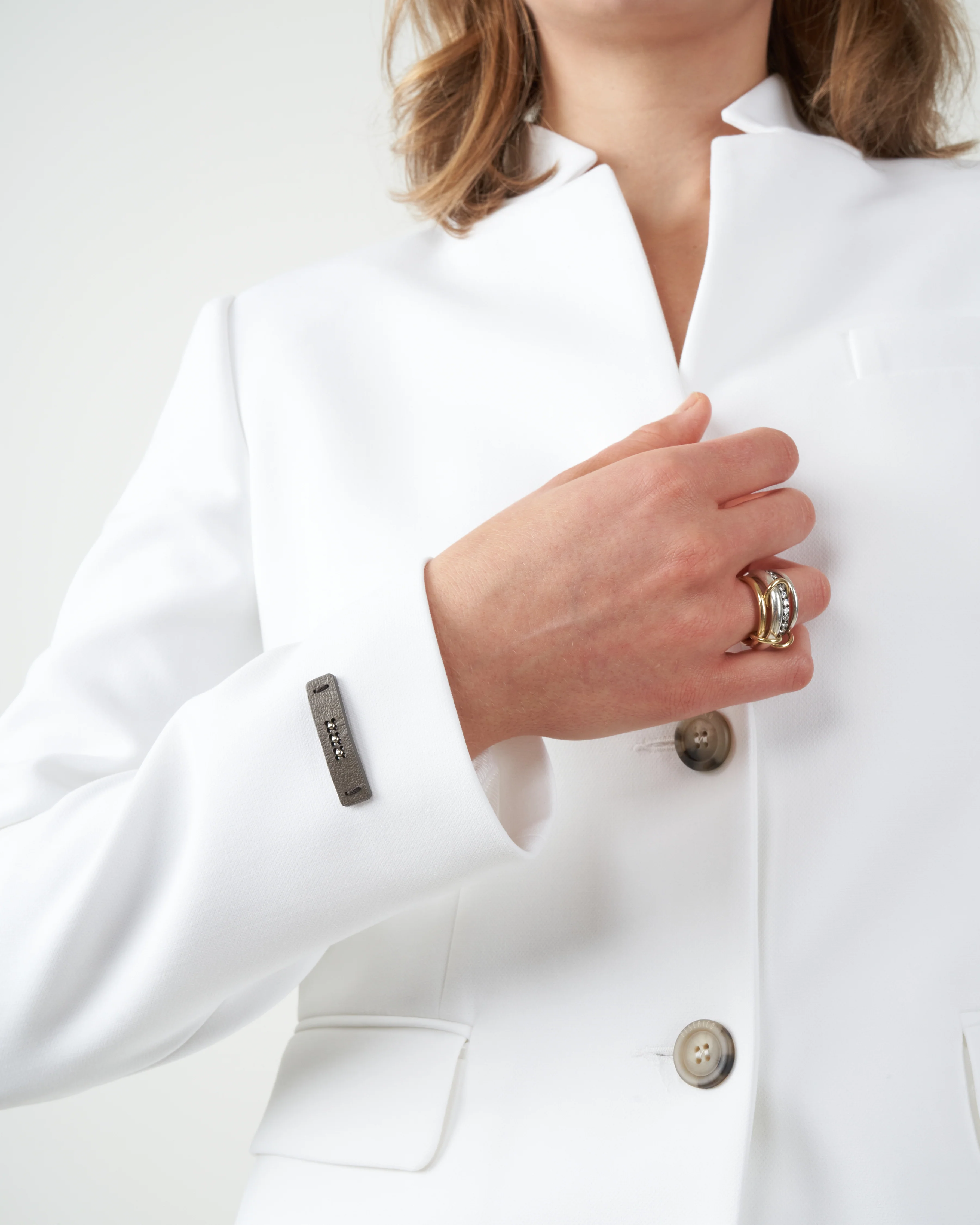 two button double cloth jacket - white - Image 5