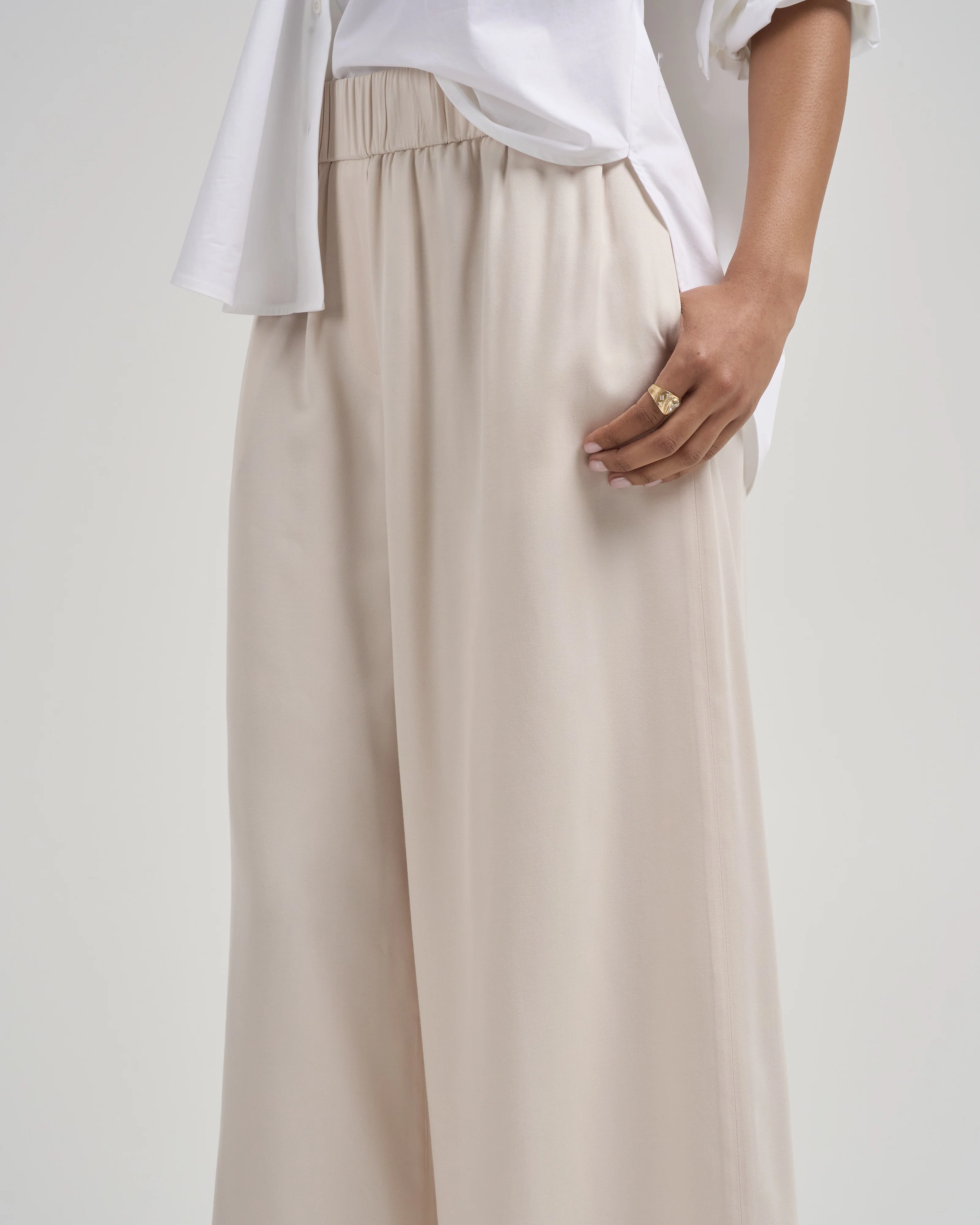 viscose cupro twill pants - Image 5