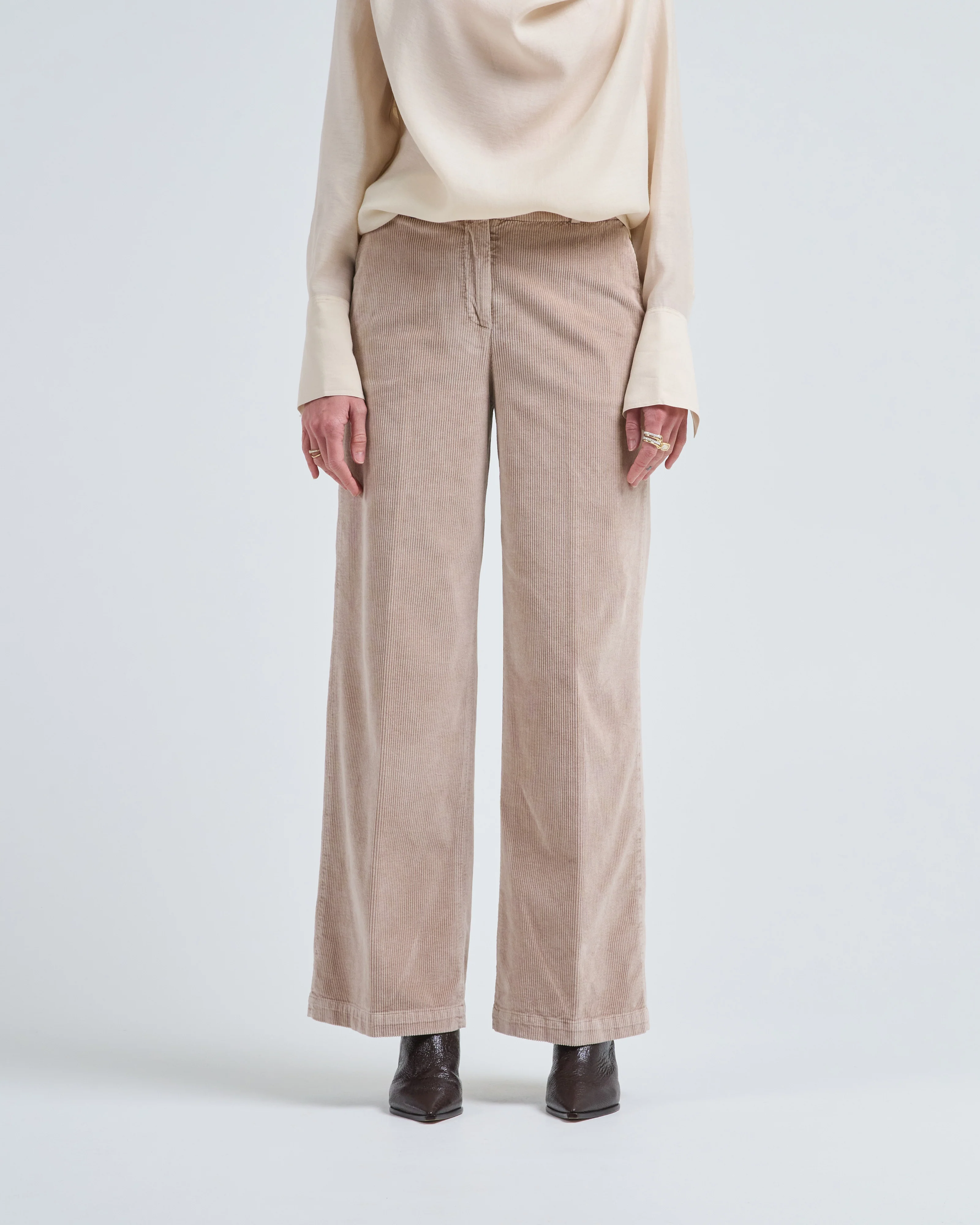 wales cord cotton velvet pant - Image 3