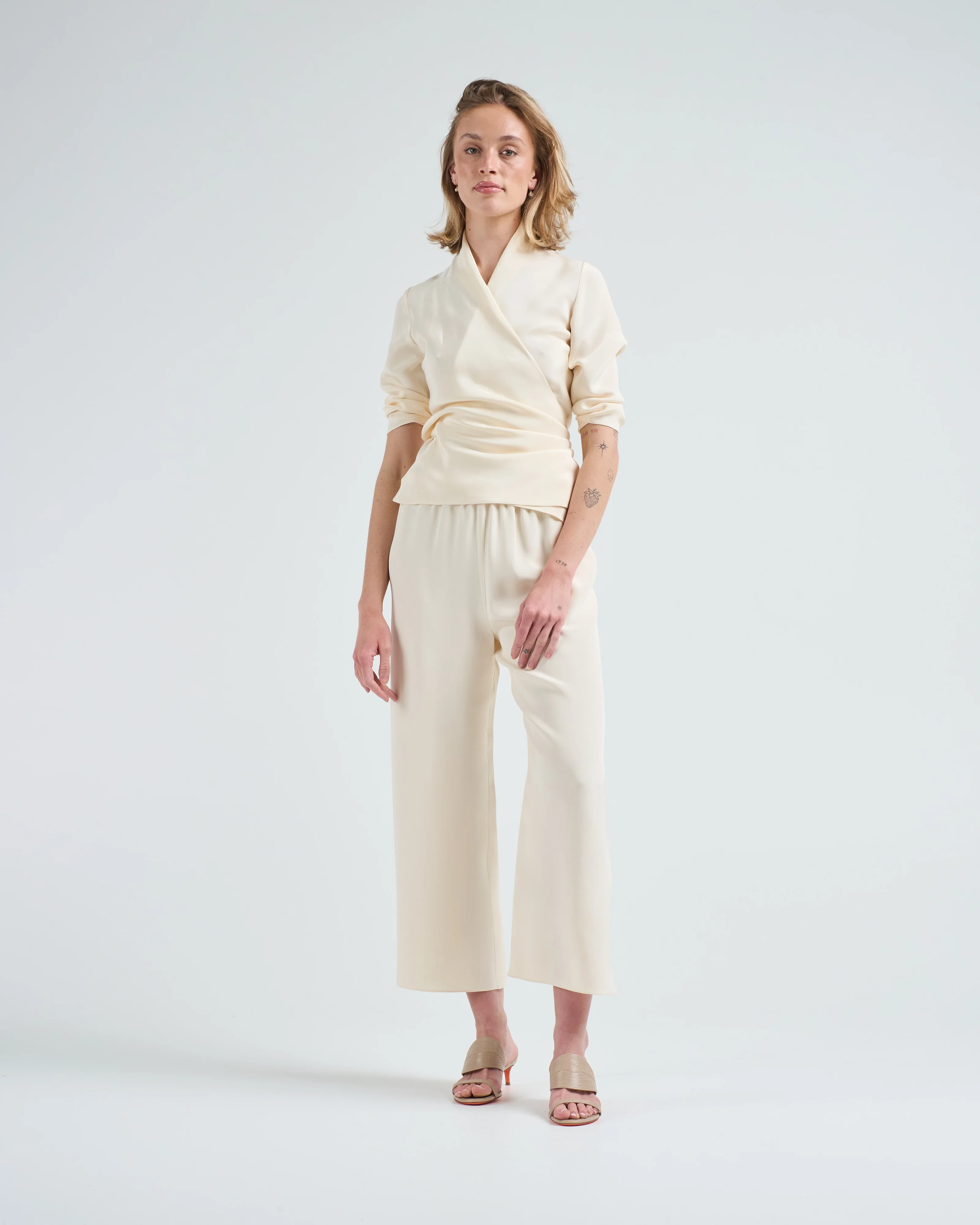 3/4 slv wrap - Image 2
