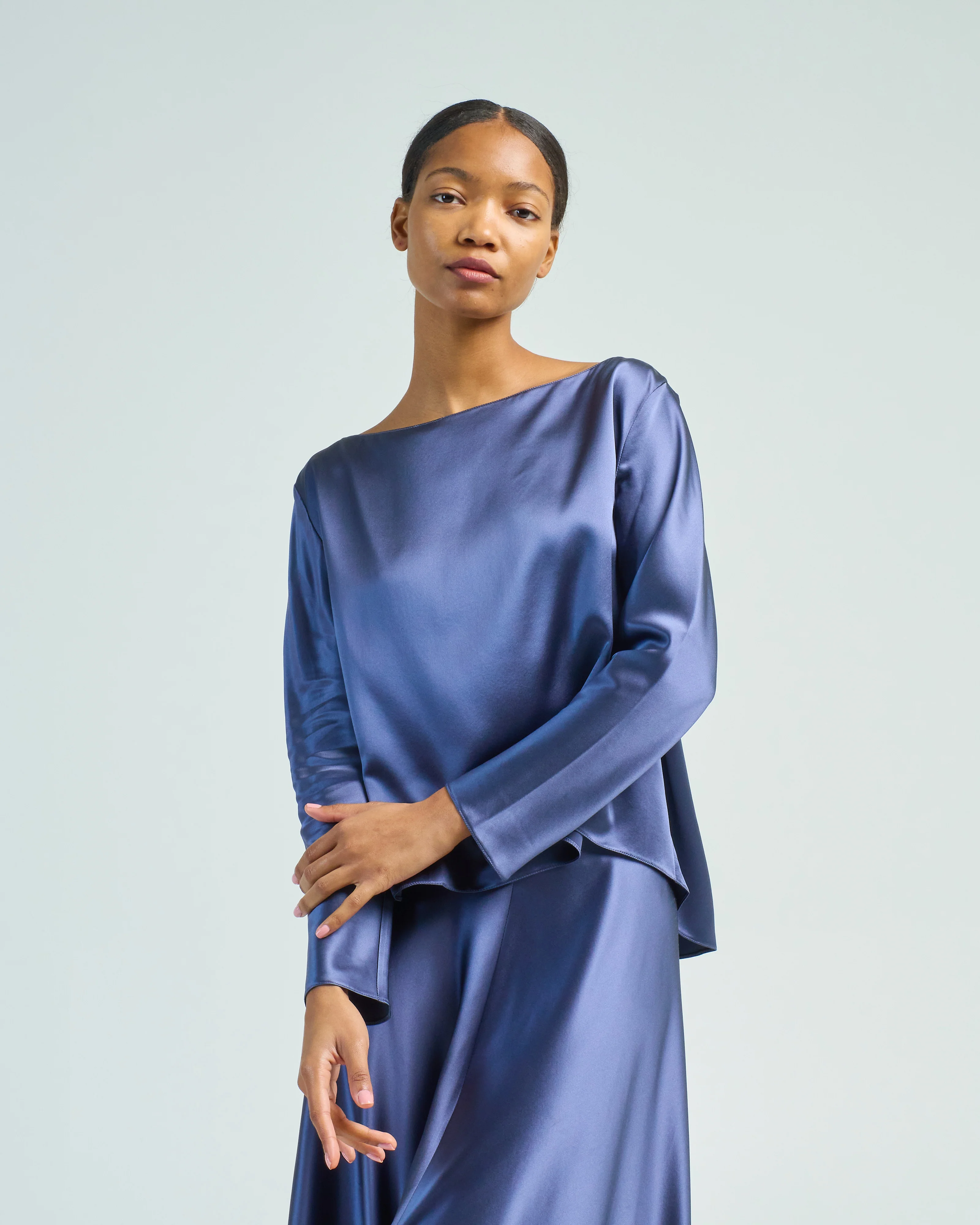 balance top heavy satin - Image 2