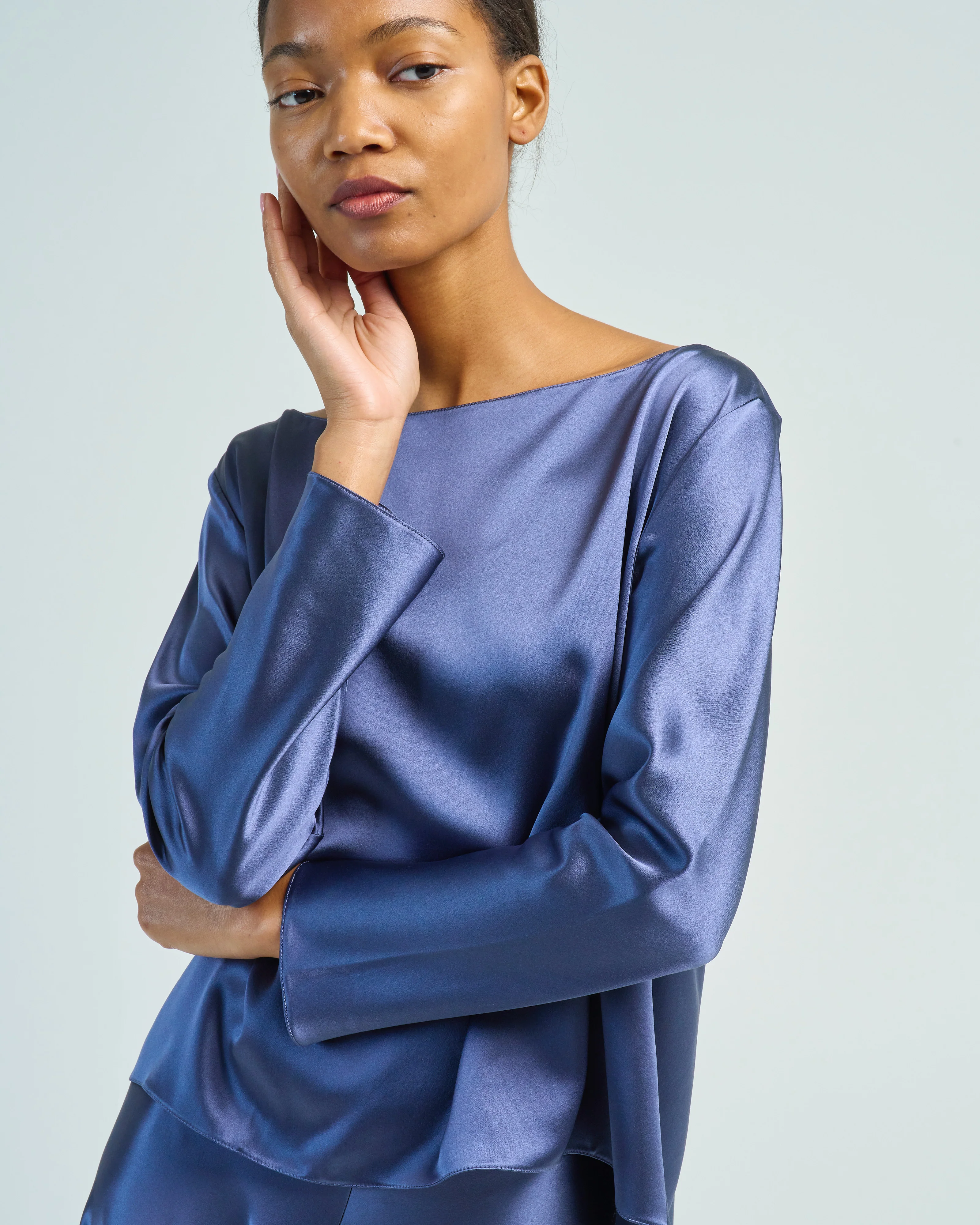 balance top heavy satin - Image 5