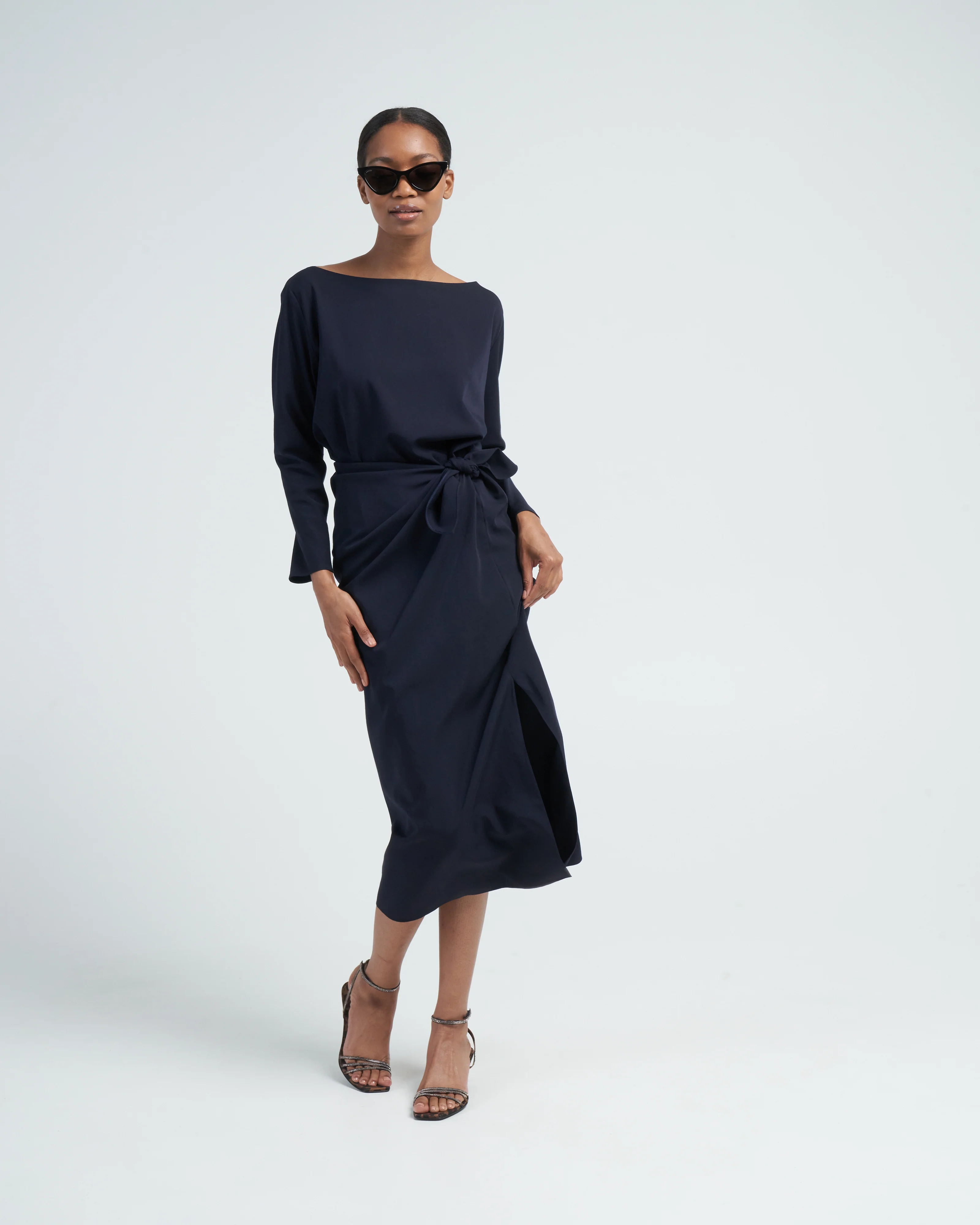 balance top - navy - Image 2