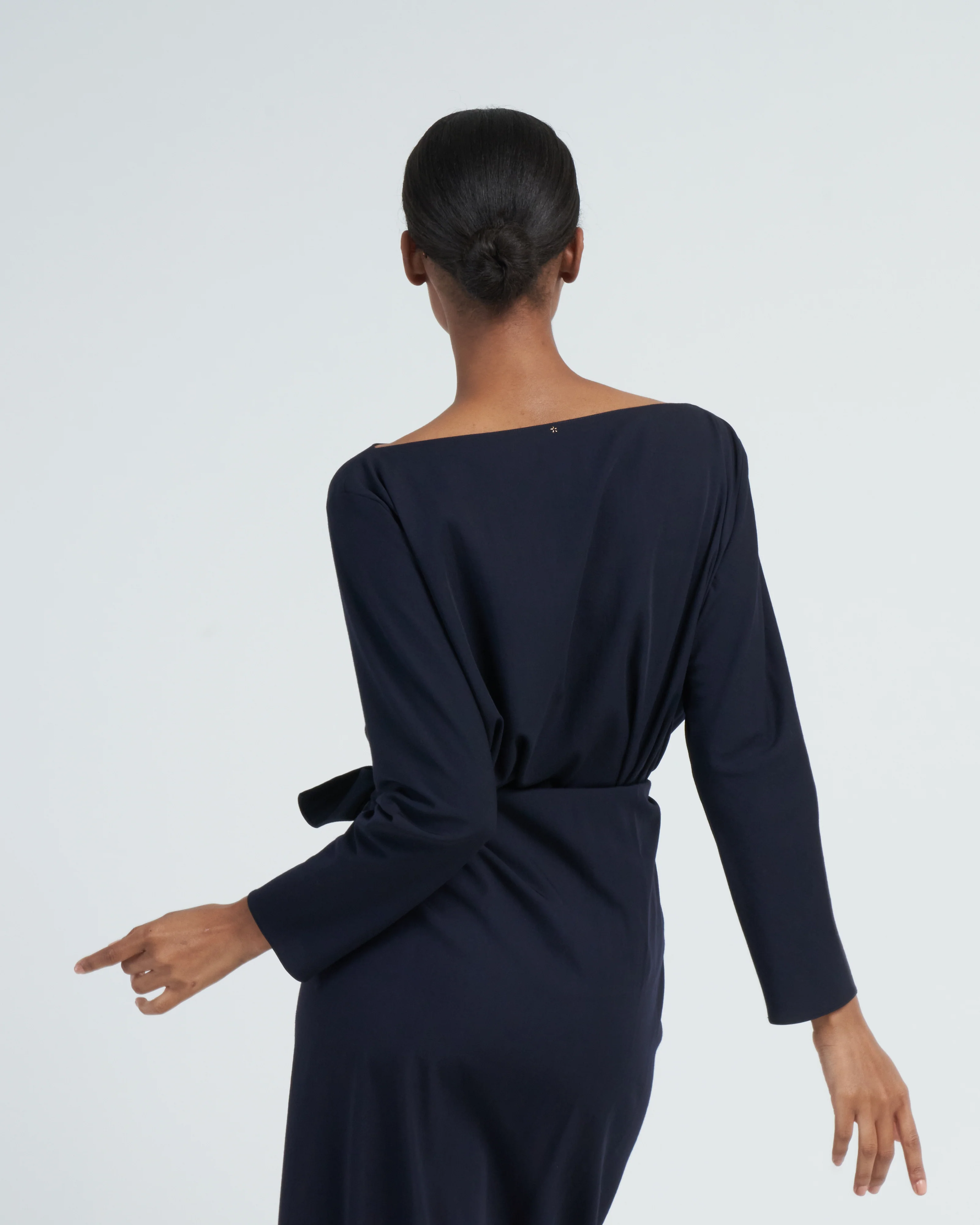 balance top - navy - Image 4