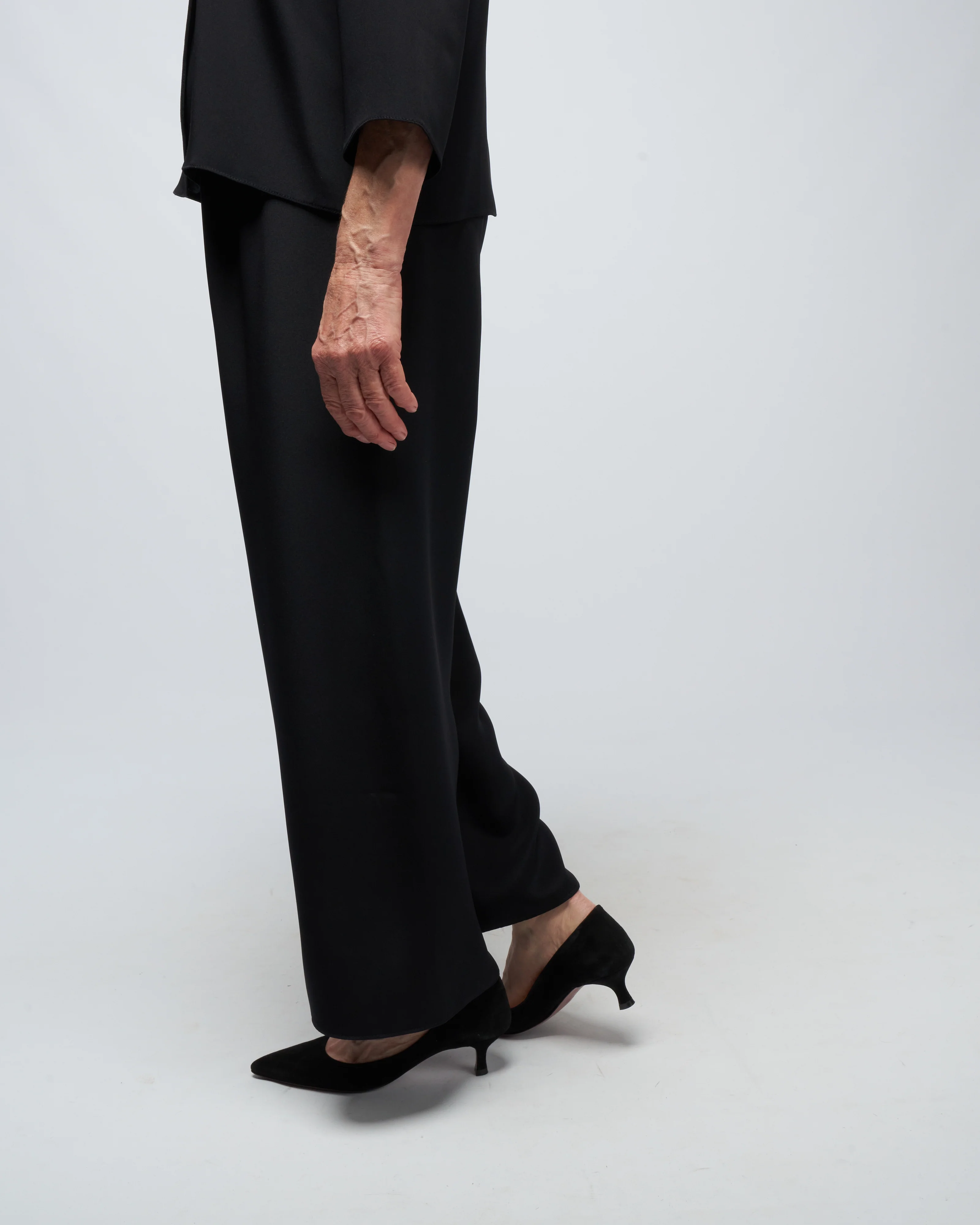 cropped pull on pant - black - Image 2