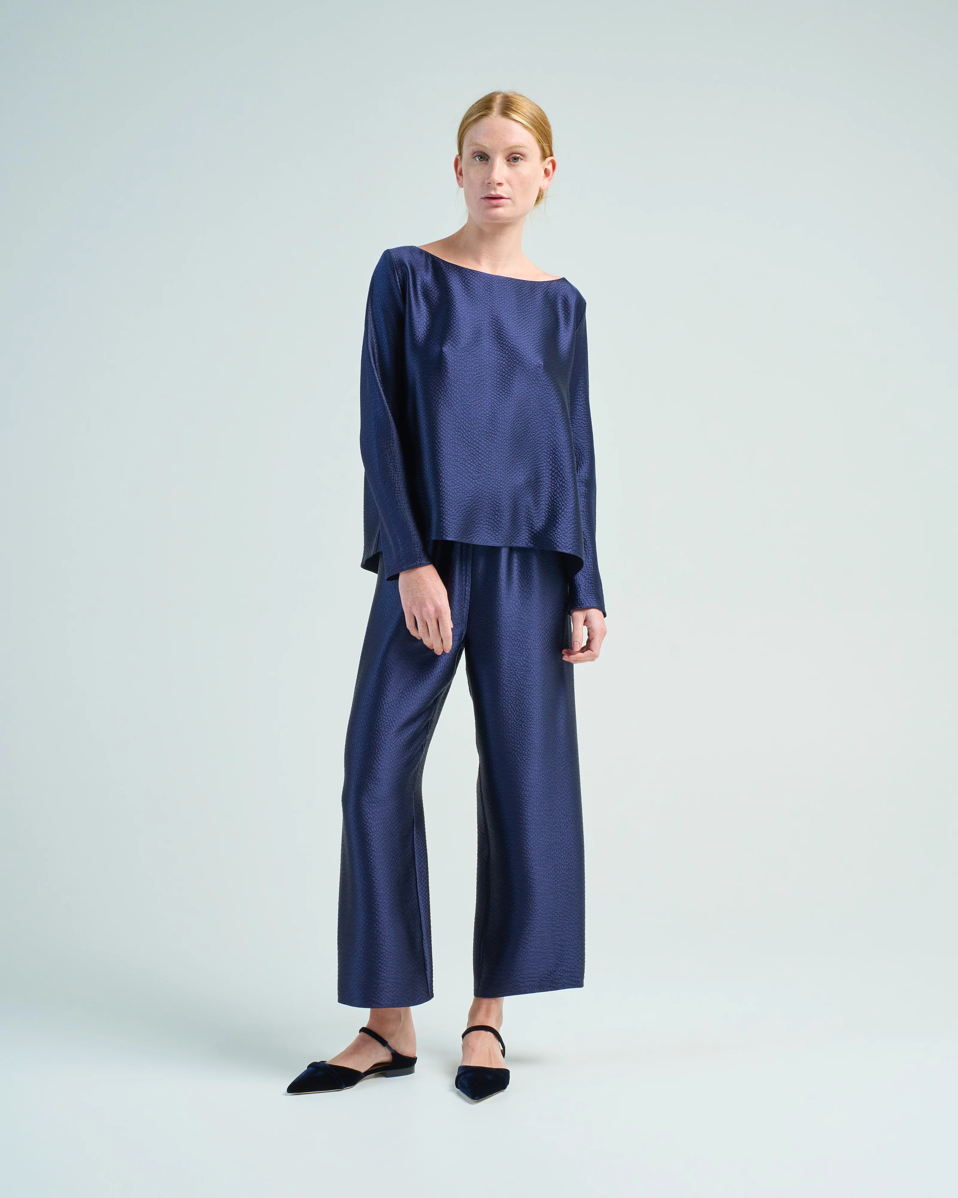 cropped pull on pant hammered silk - Image 2