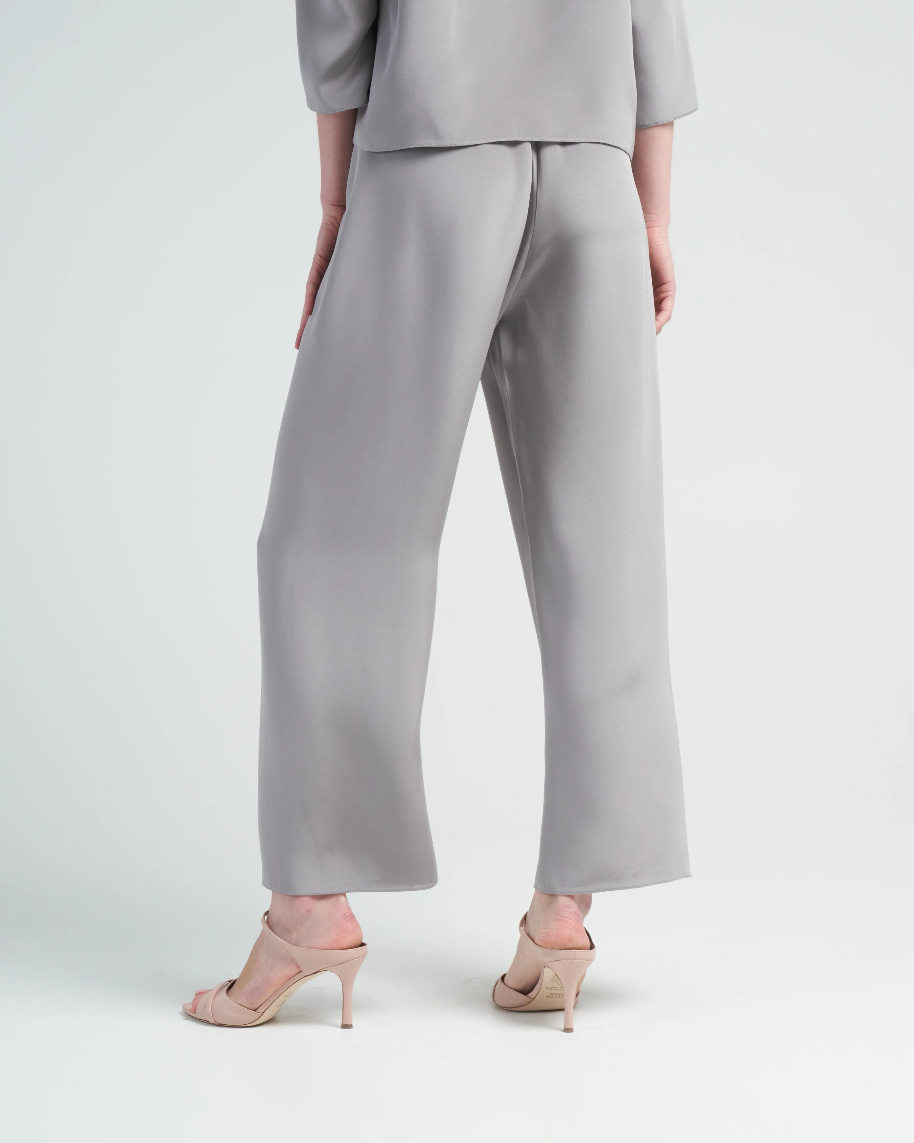 cropped pull on pant - haze - Image 4