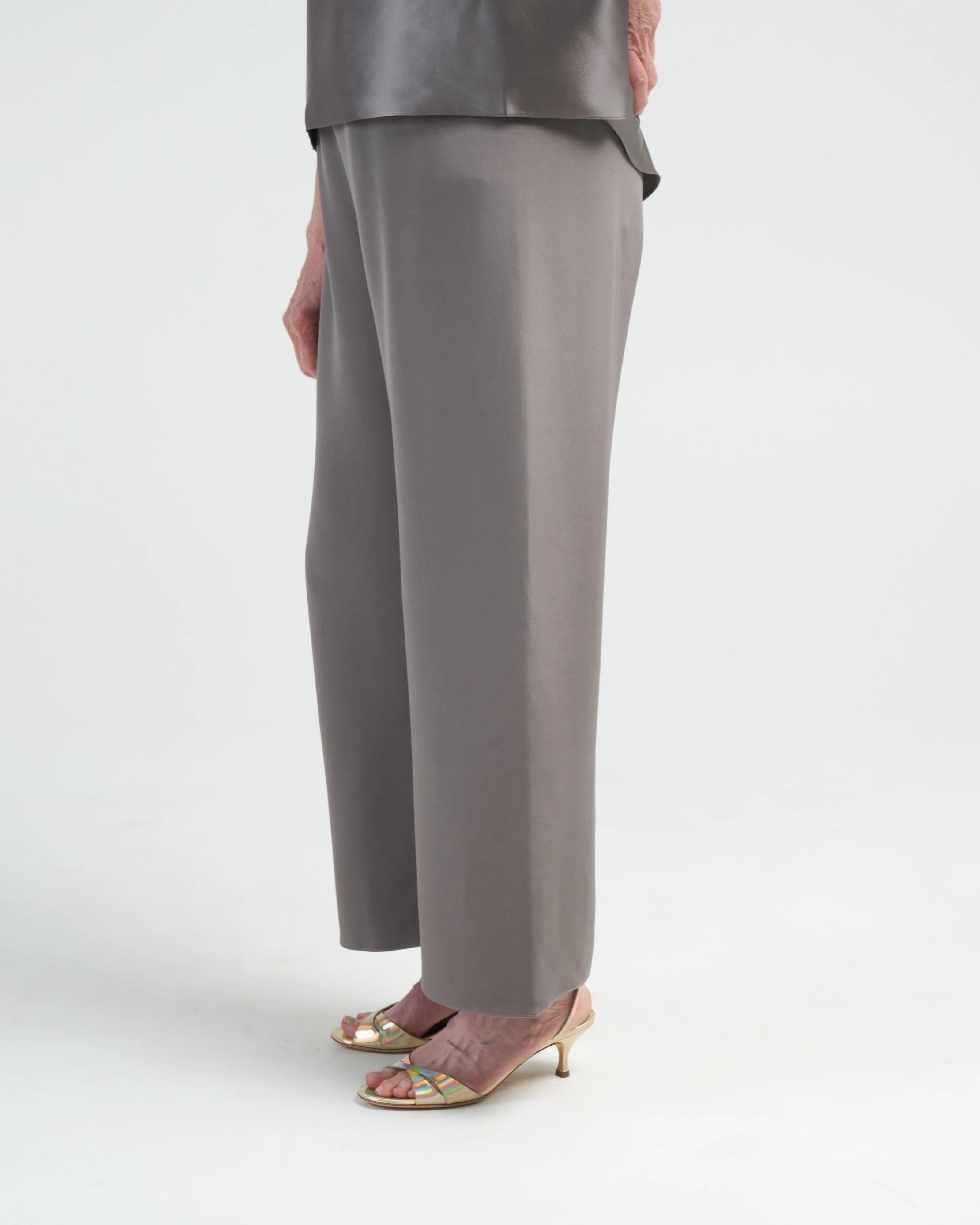cropped pull on pant - trunk - Image 3