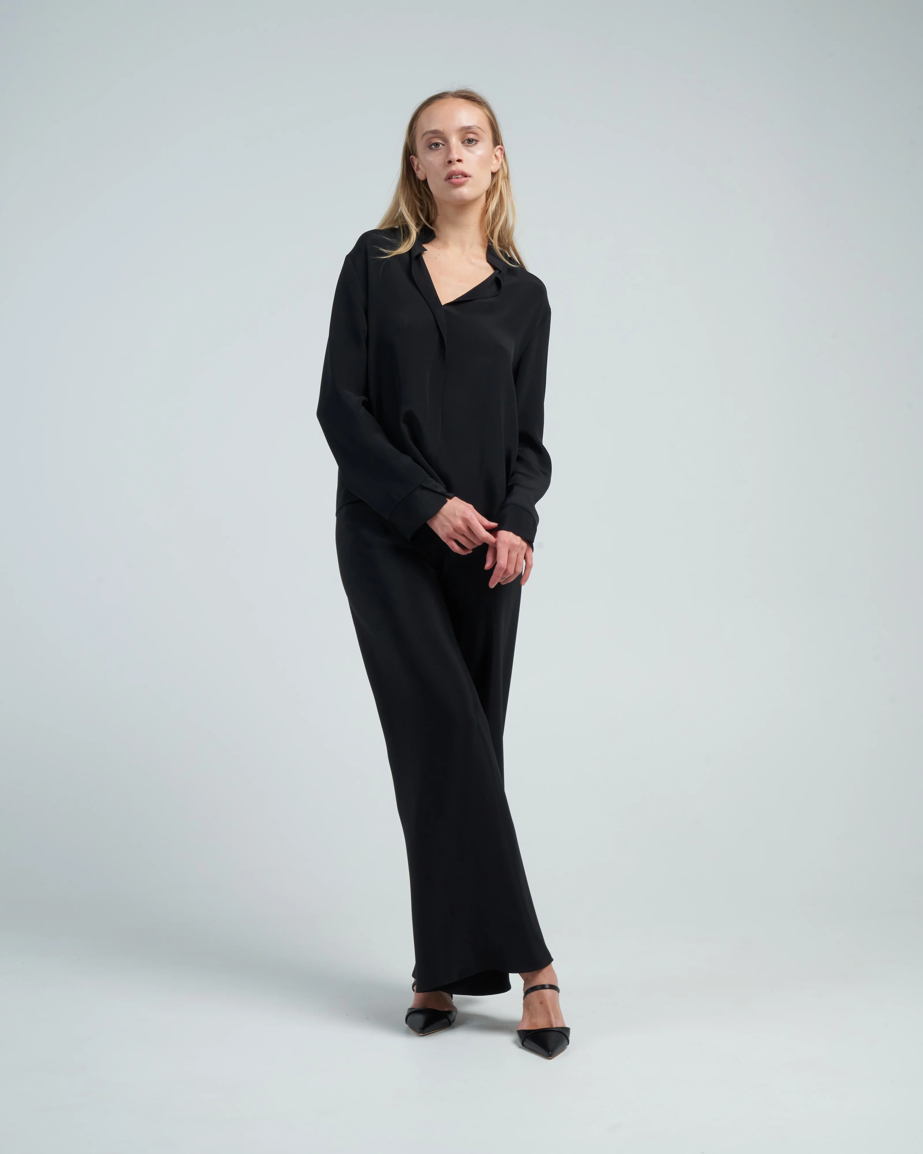 cuff blouse - black - Image 2
