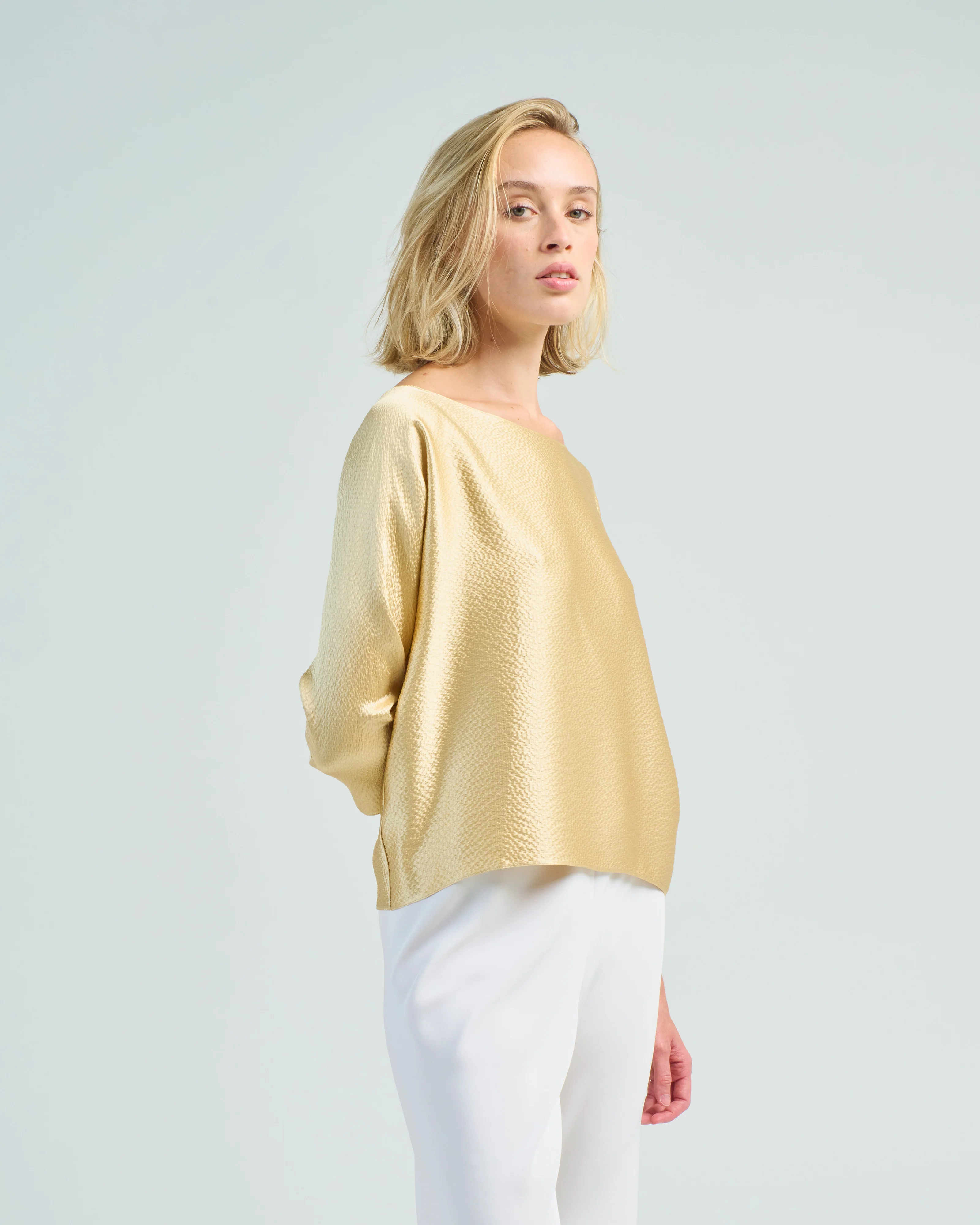 sleeve sway top