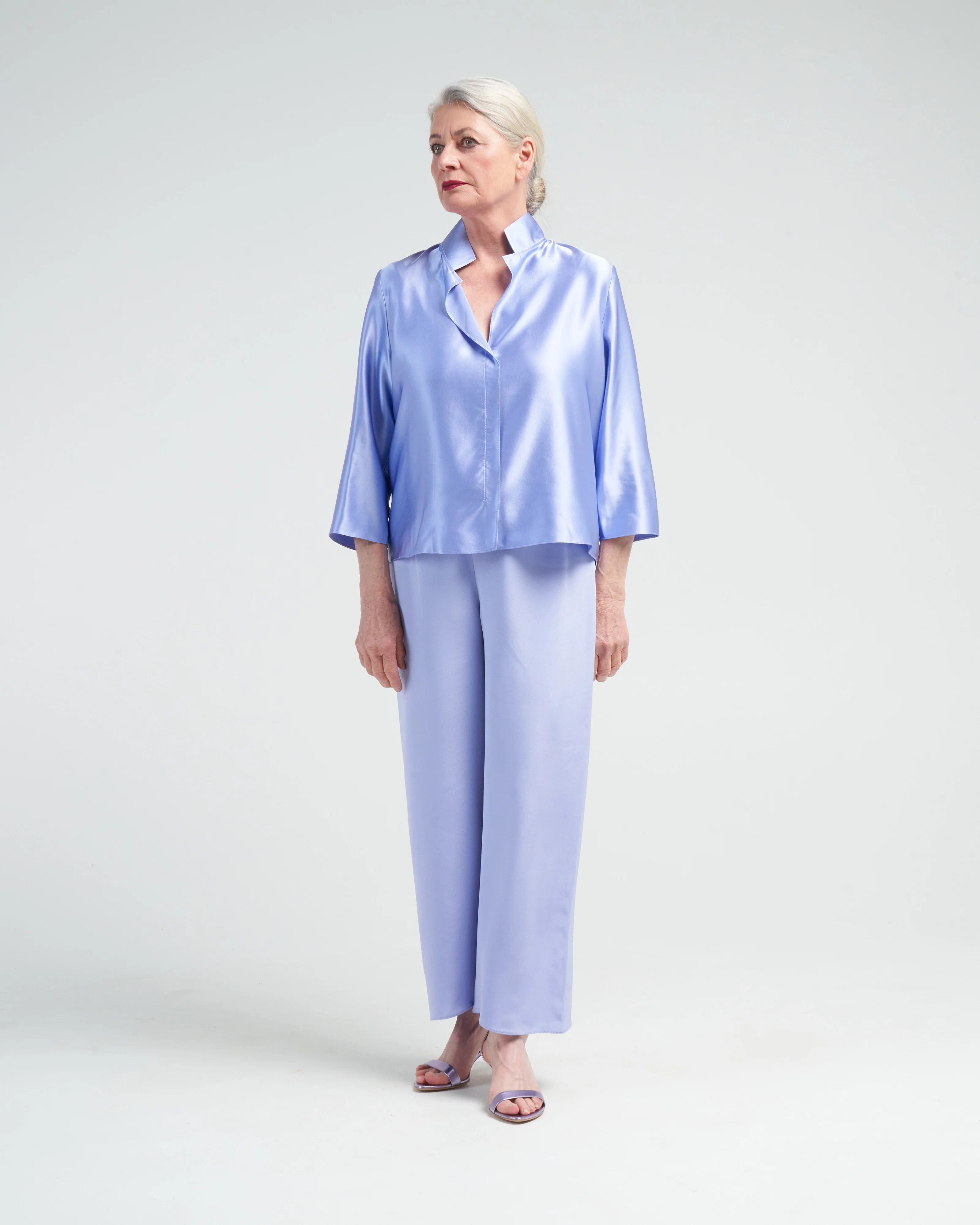 square front frolic top - iris - Image 2