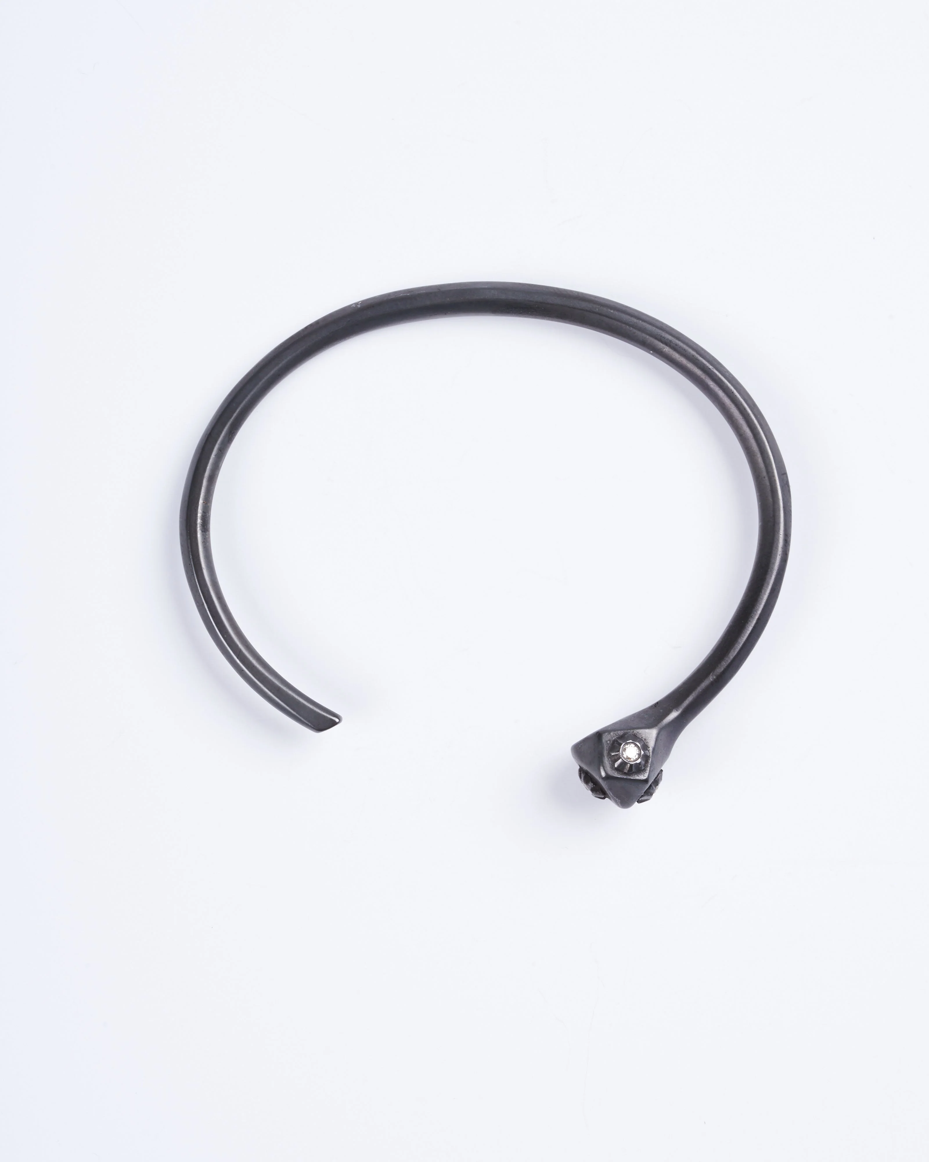 small snake head cuff blackened bronze champagne diamonds - bronze - Image 4