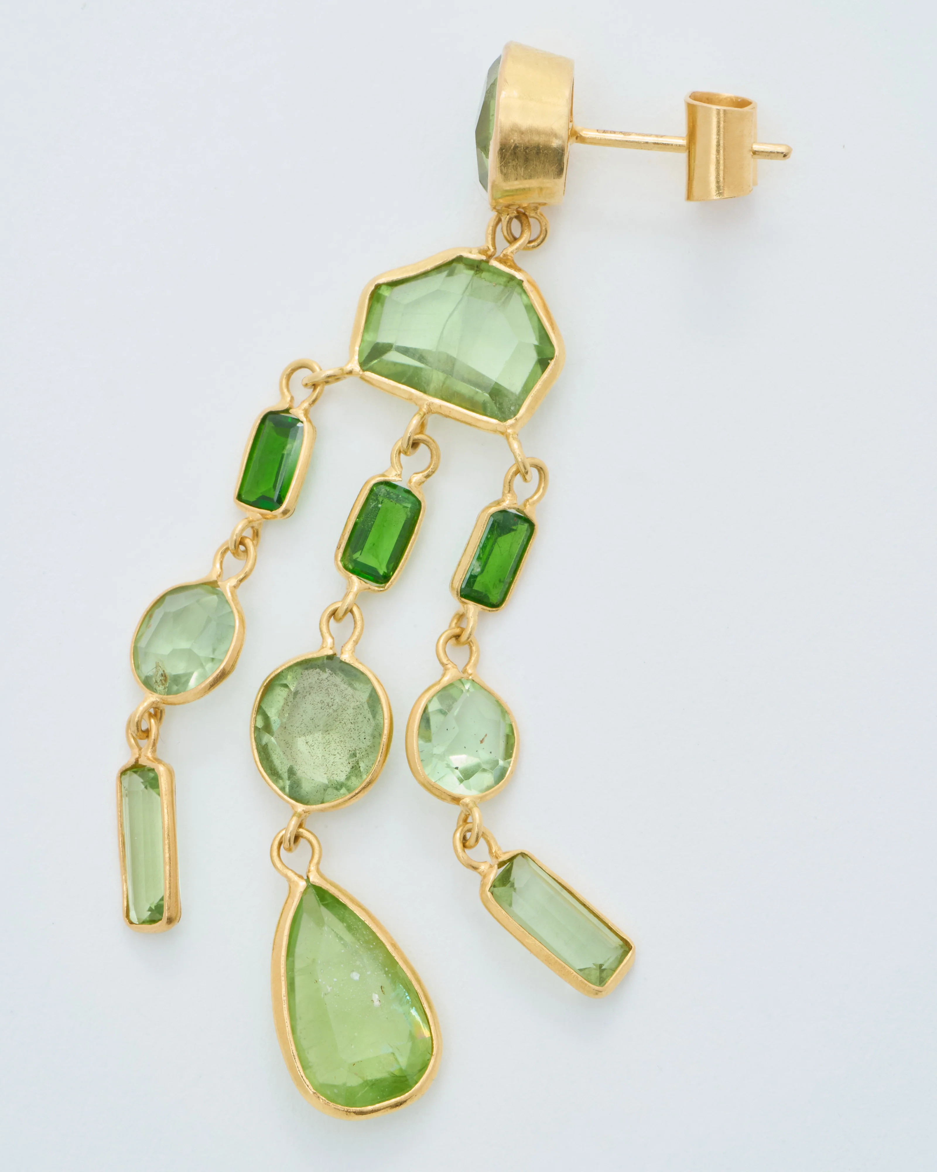 18kt gold pstm myanmar tender large earrings - Image 4